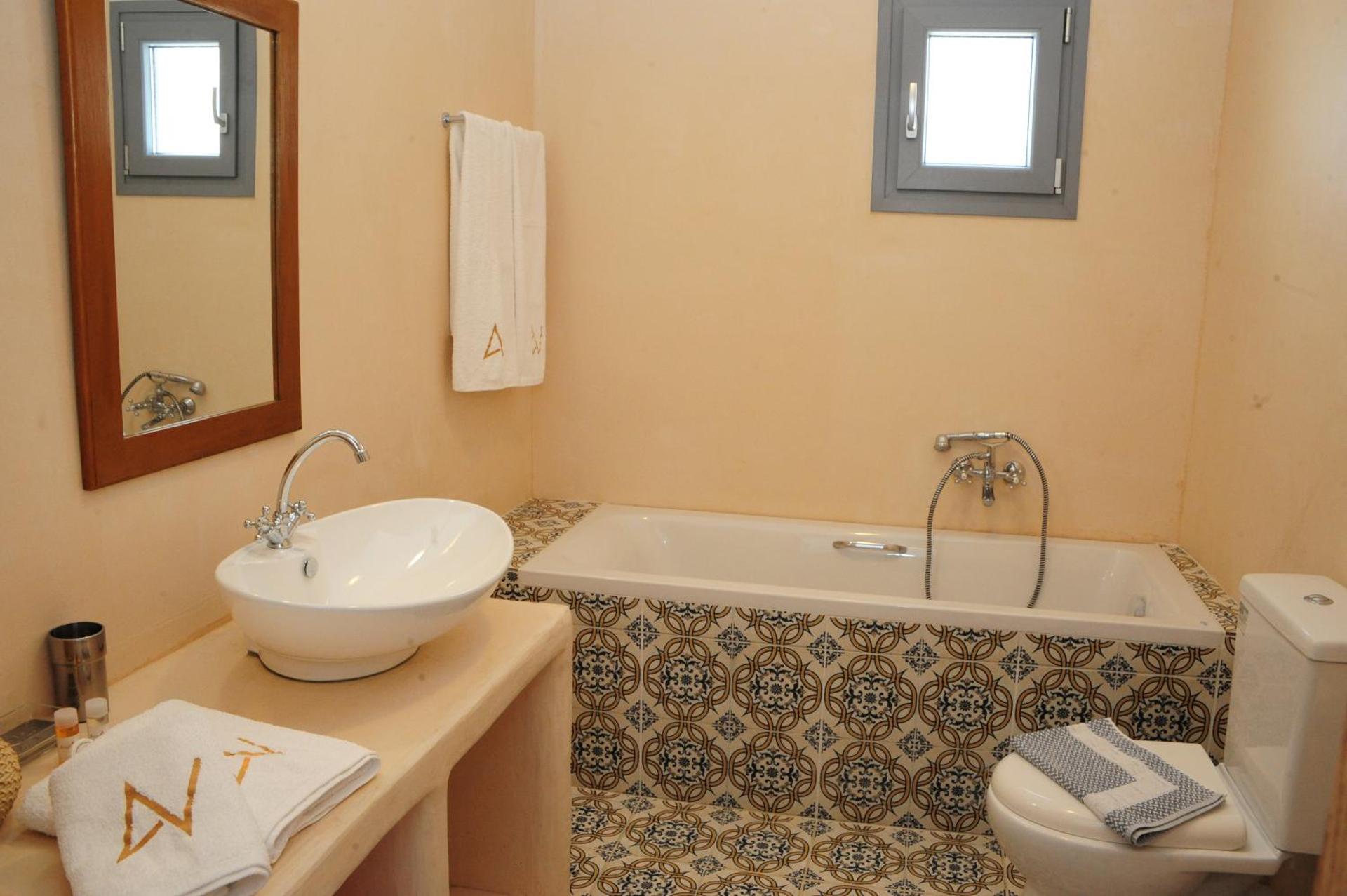 Annita's Village Hotel - Photo 31