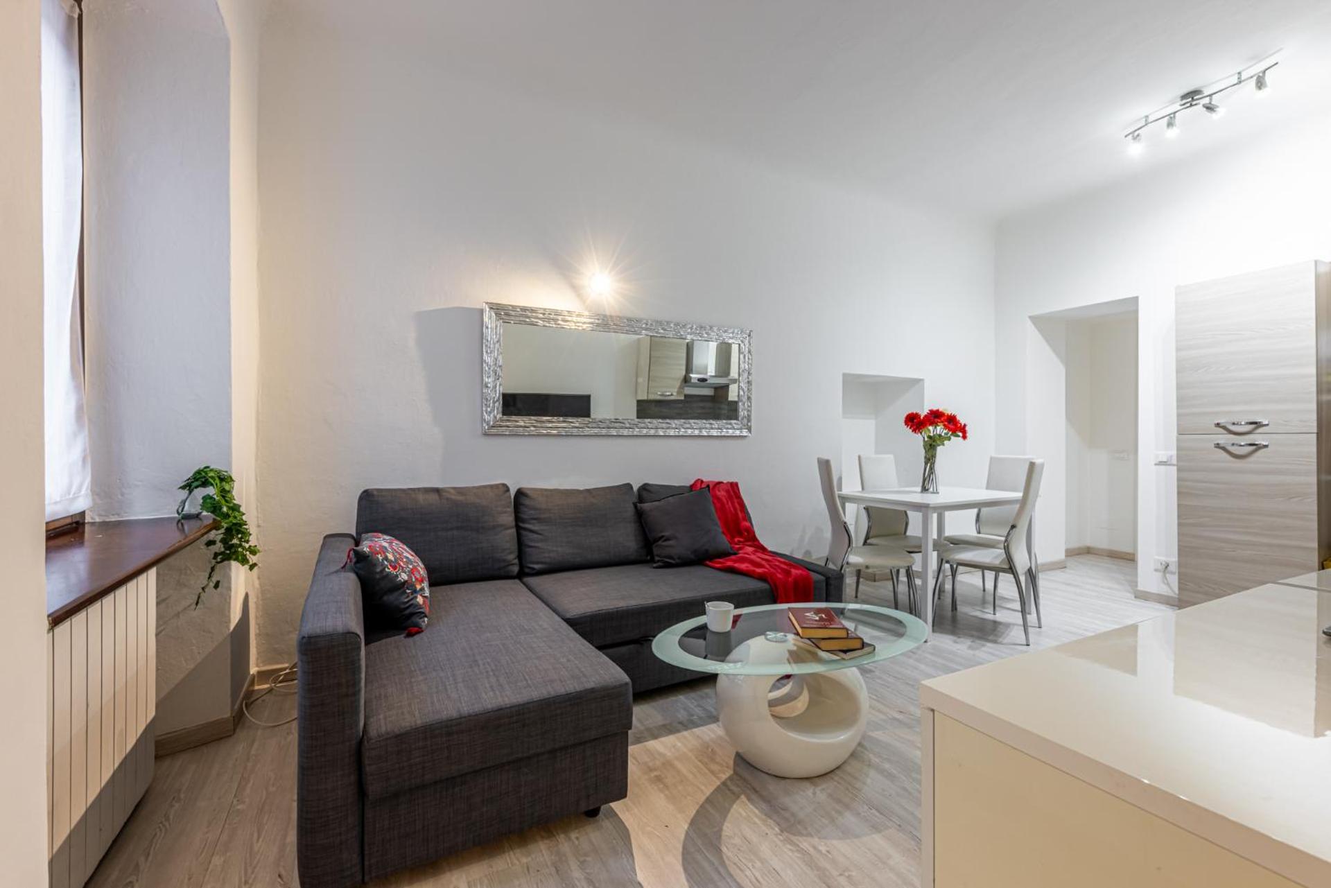 Dergano bilocale luminoso vicino alla metro M3