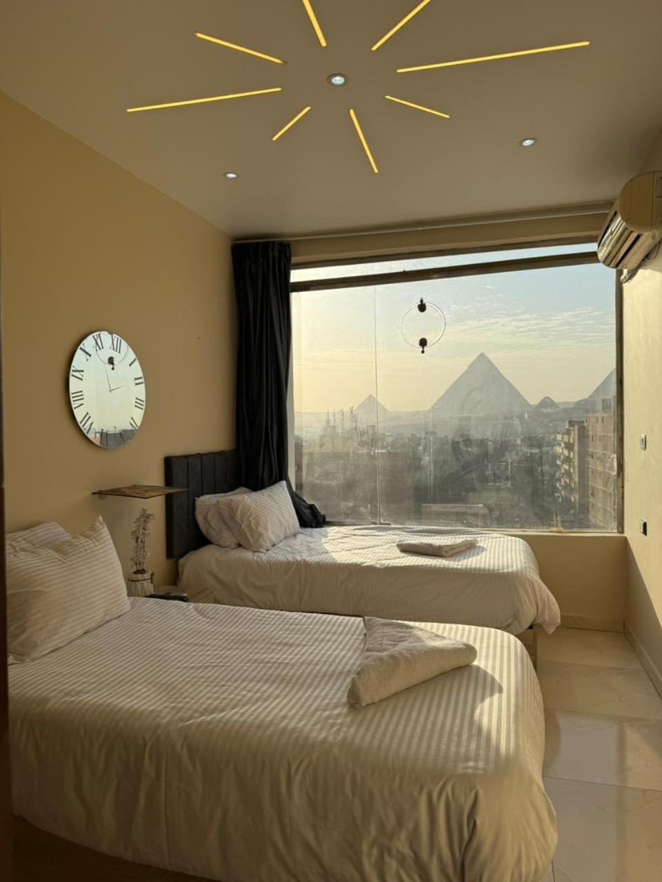 The moon pyramids view - Photo 40