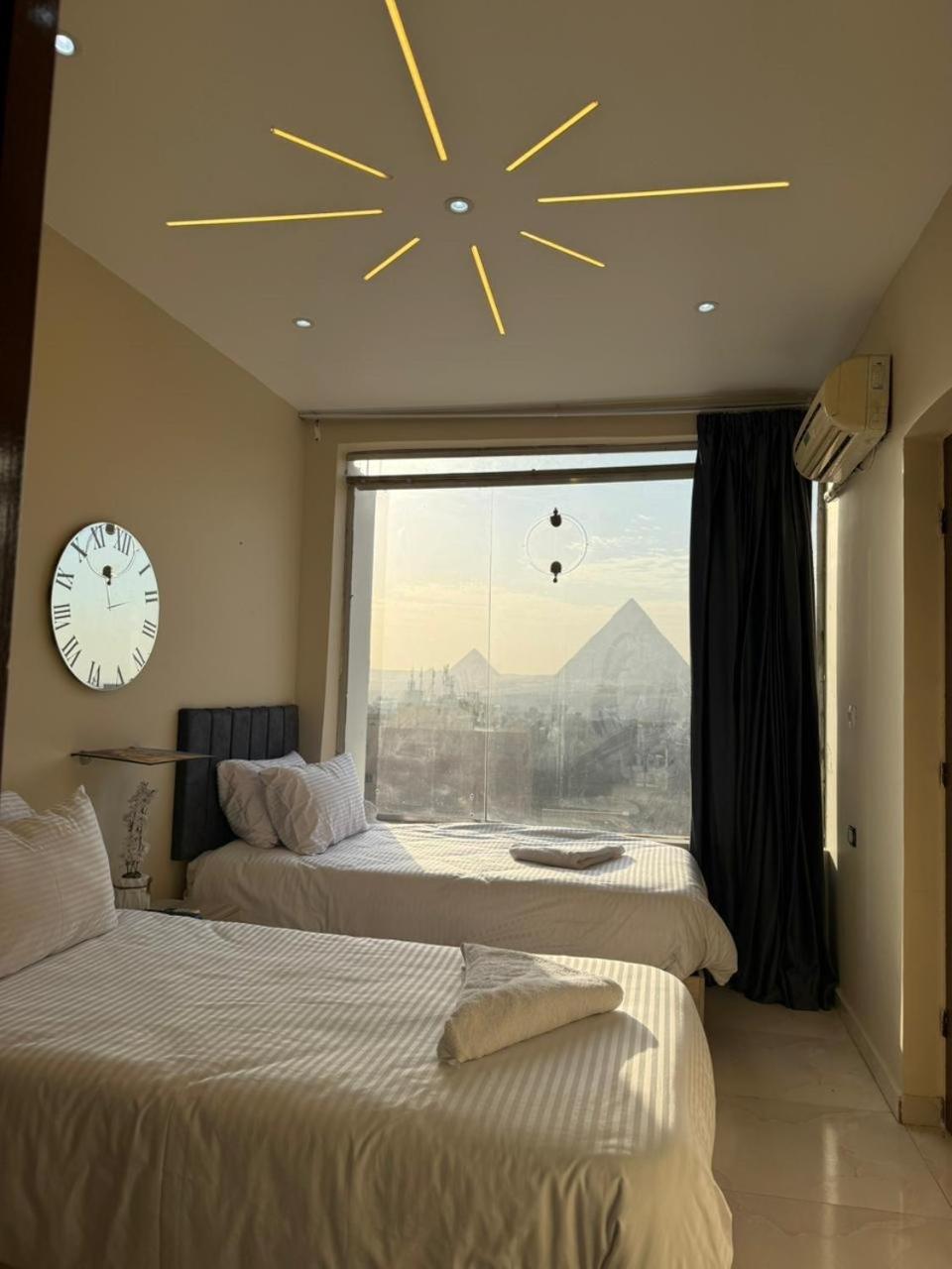 The moon pyramids view - Photo 11