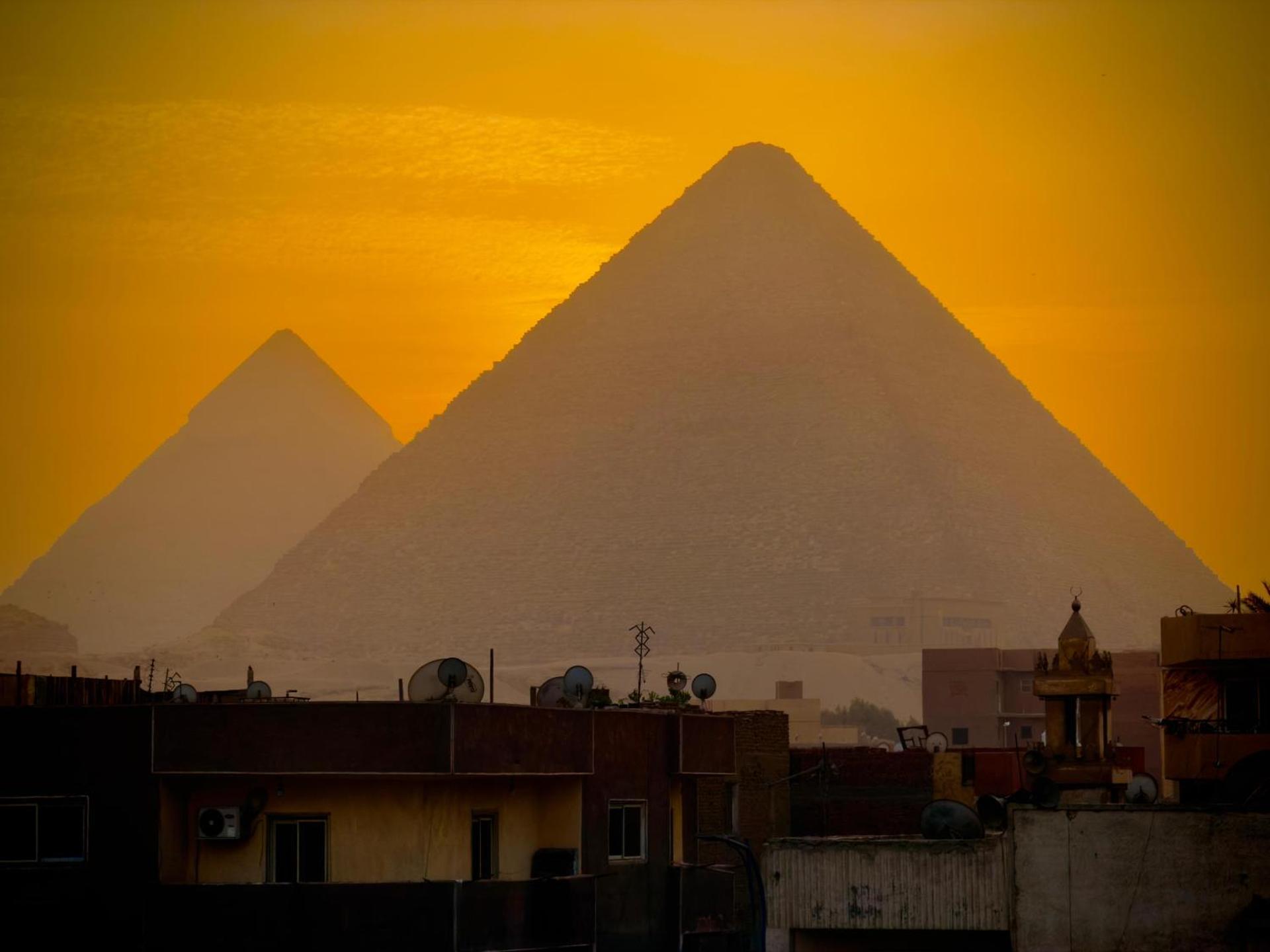 Z pyramids view - Photo 15