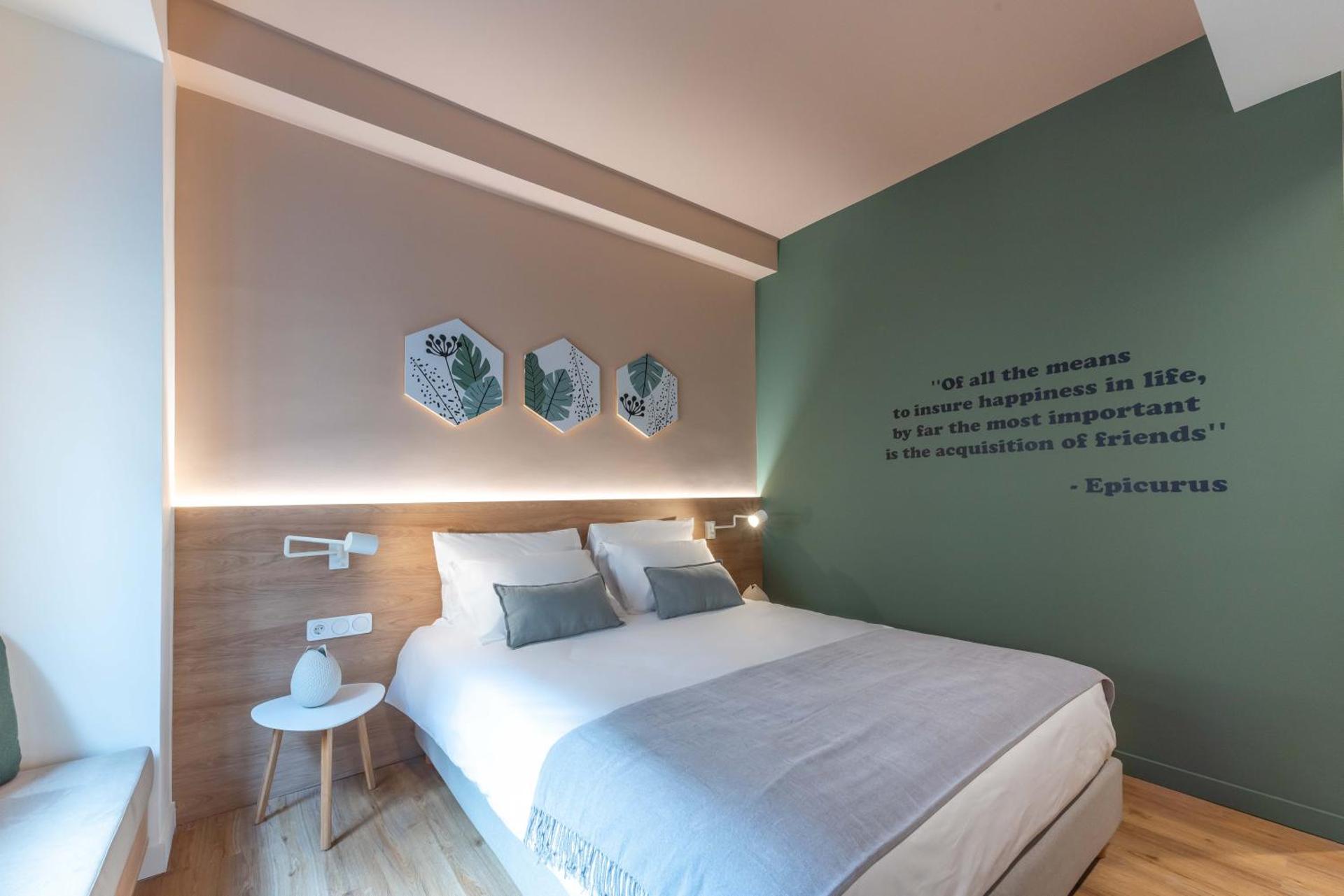 Corto Maltese Boutique - Photo 6