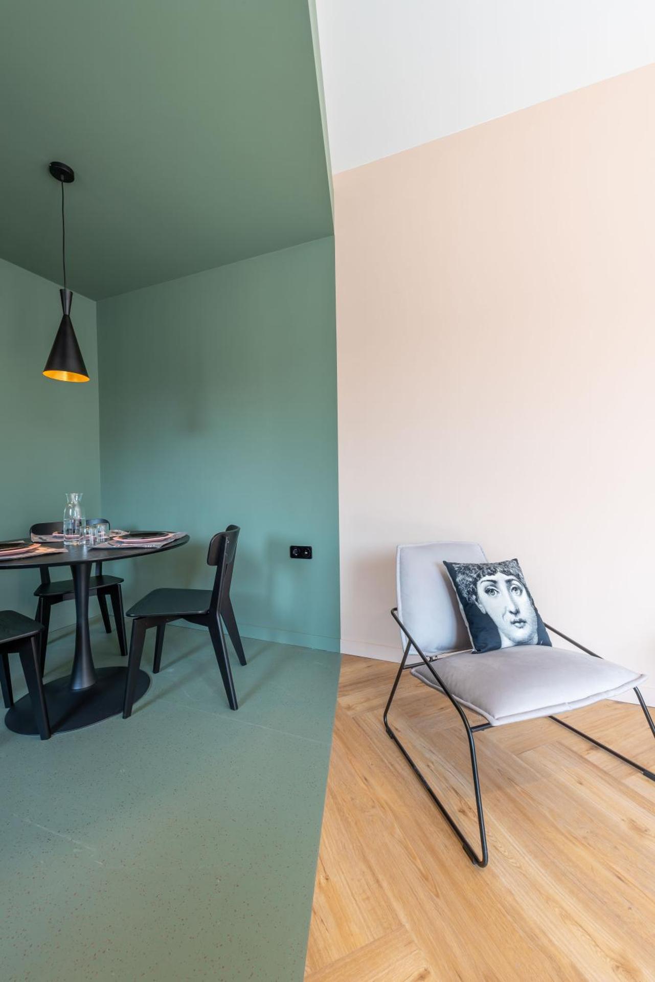 Corto Maltese Boutique - Photo 77