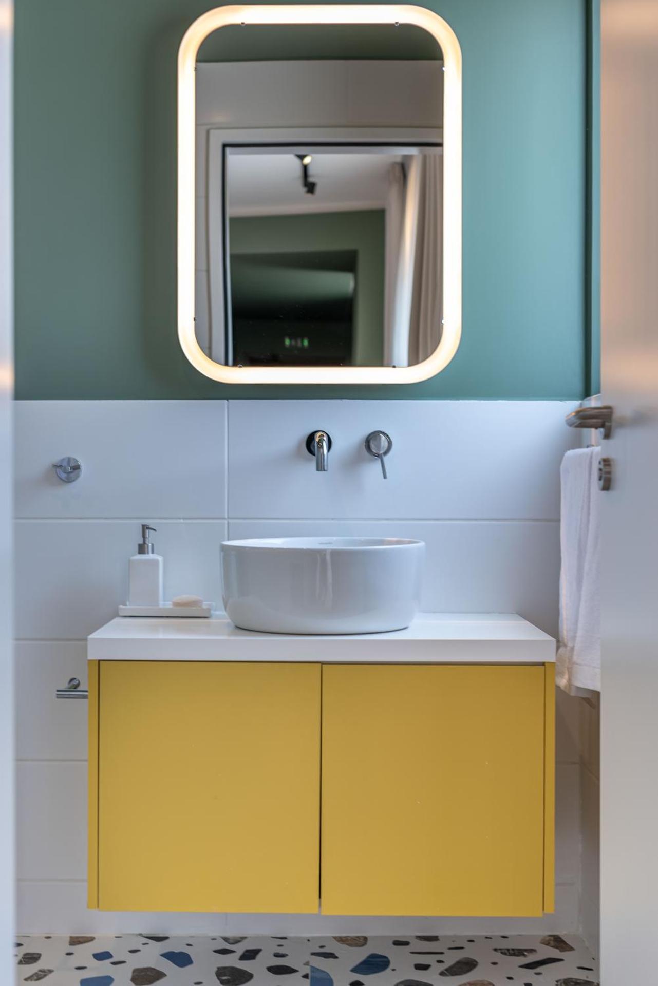 Corto Maltese Boutique - Photo 81