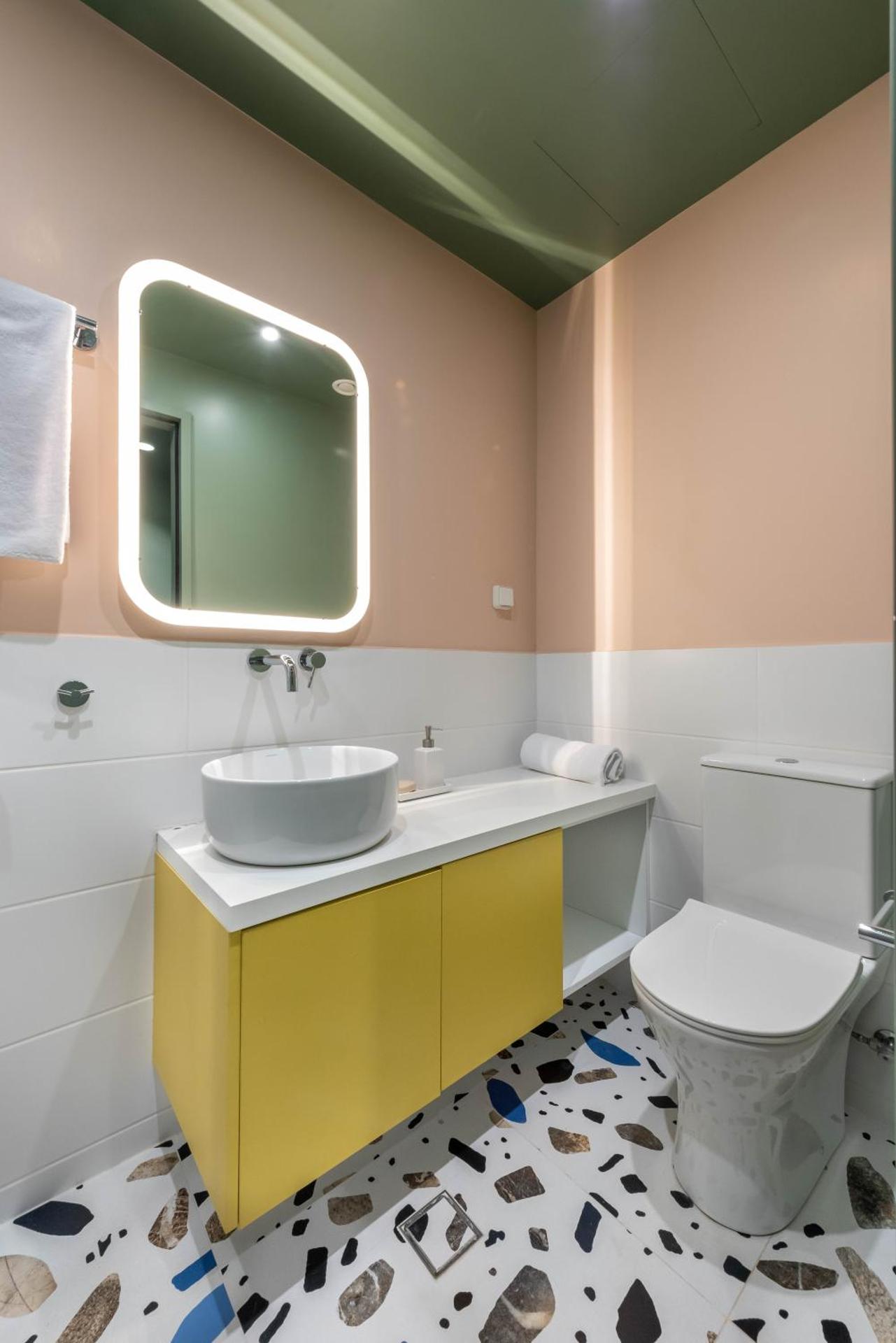 Corto Maltese Boutique - Photo 41