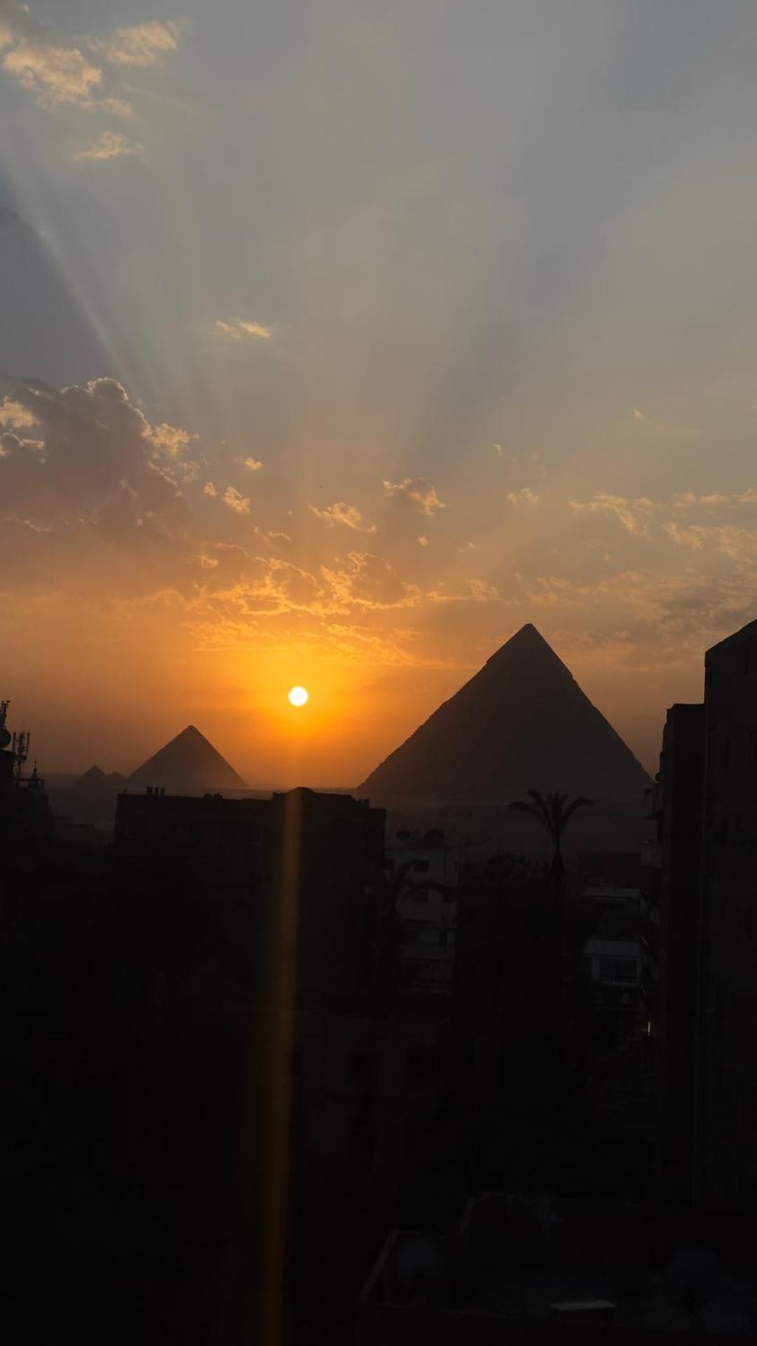 Khufu's Pyramids View INN - Photo 25