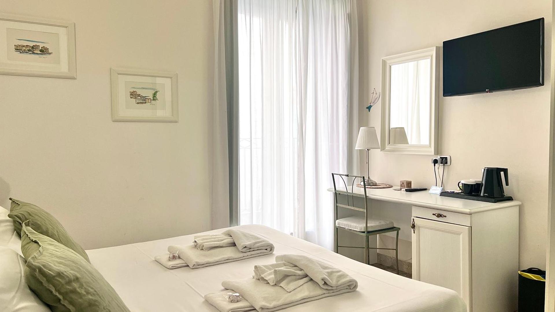 Economy Double or Twin Room