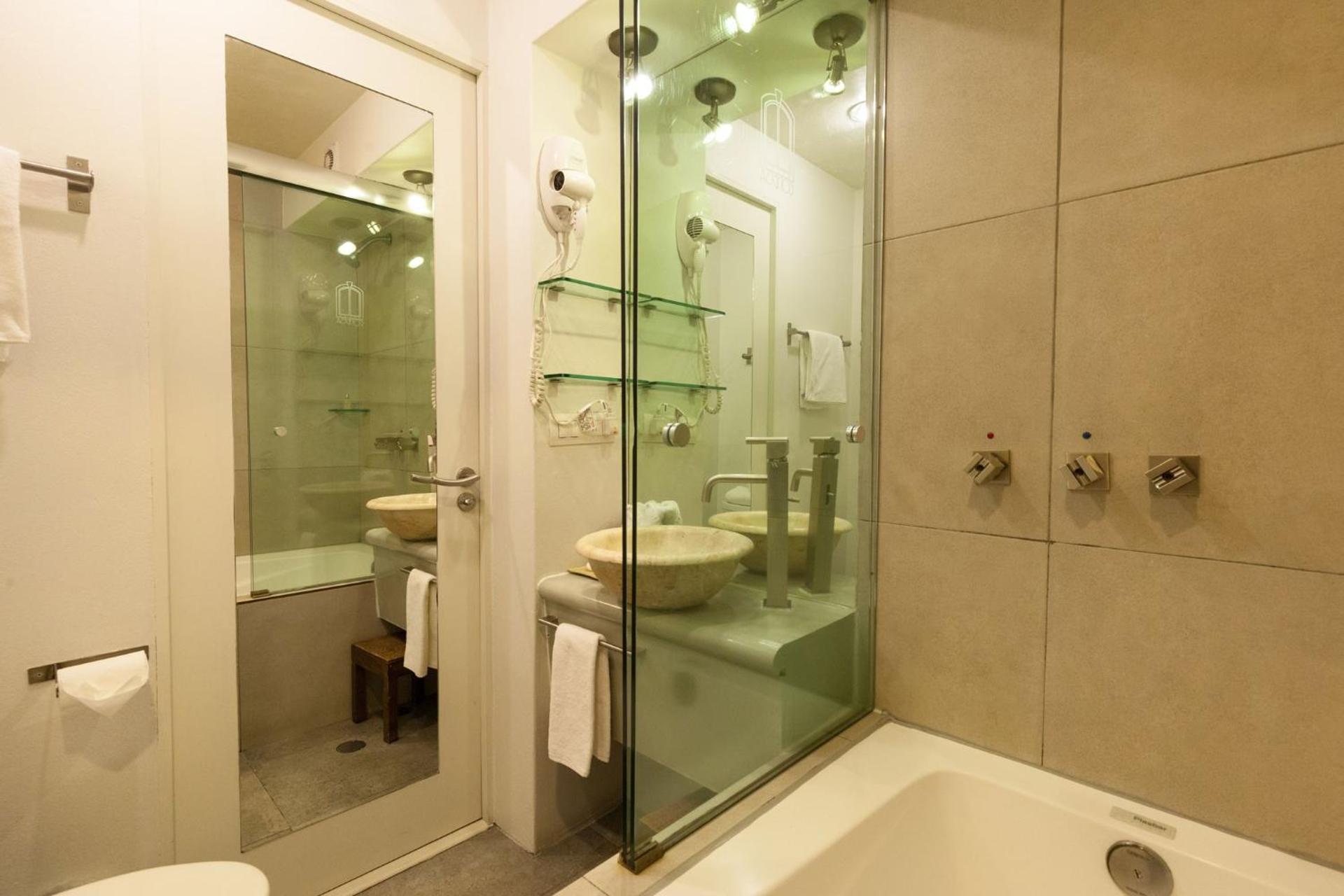 Hotel Villa Condesa - Photo 8
