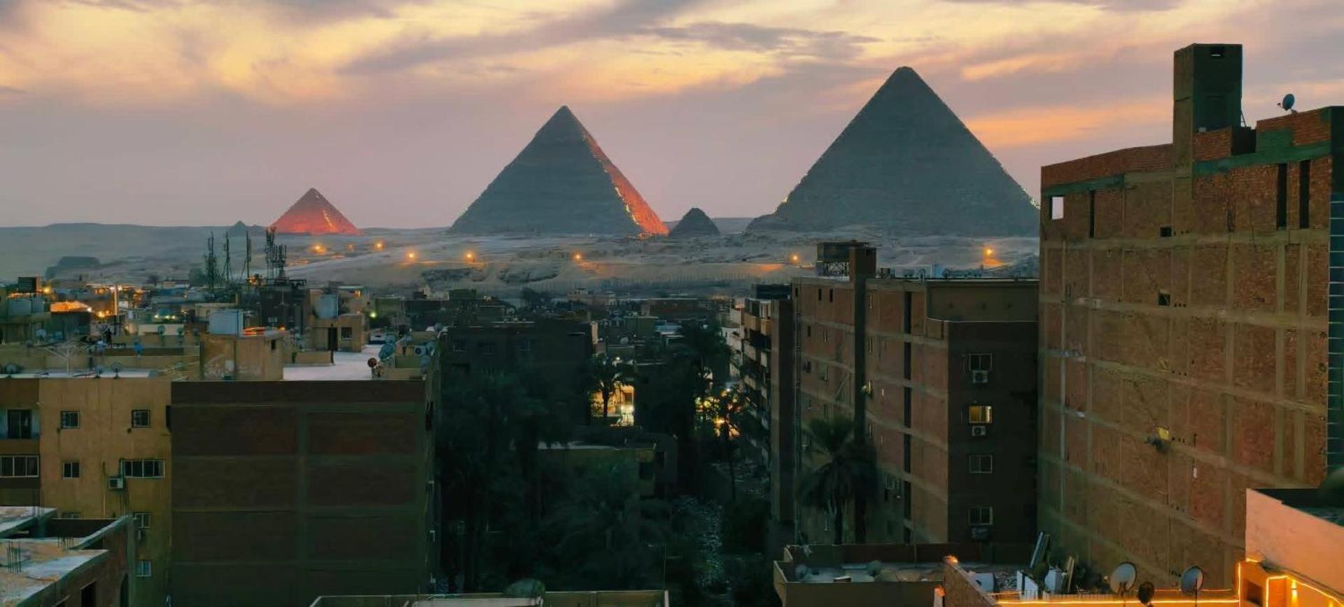 Linda Pyramids view - Photo 92