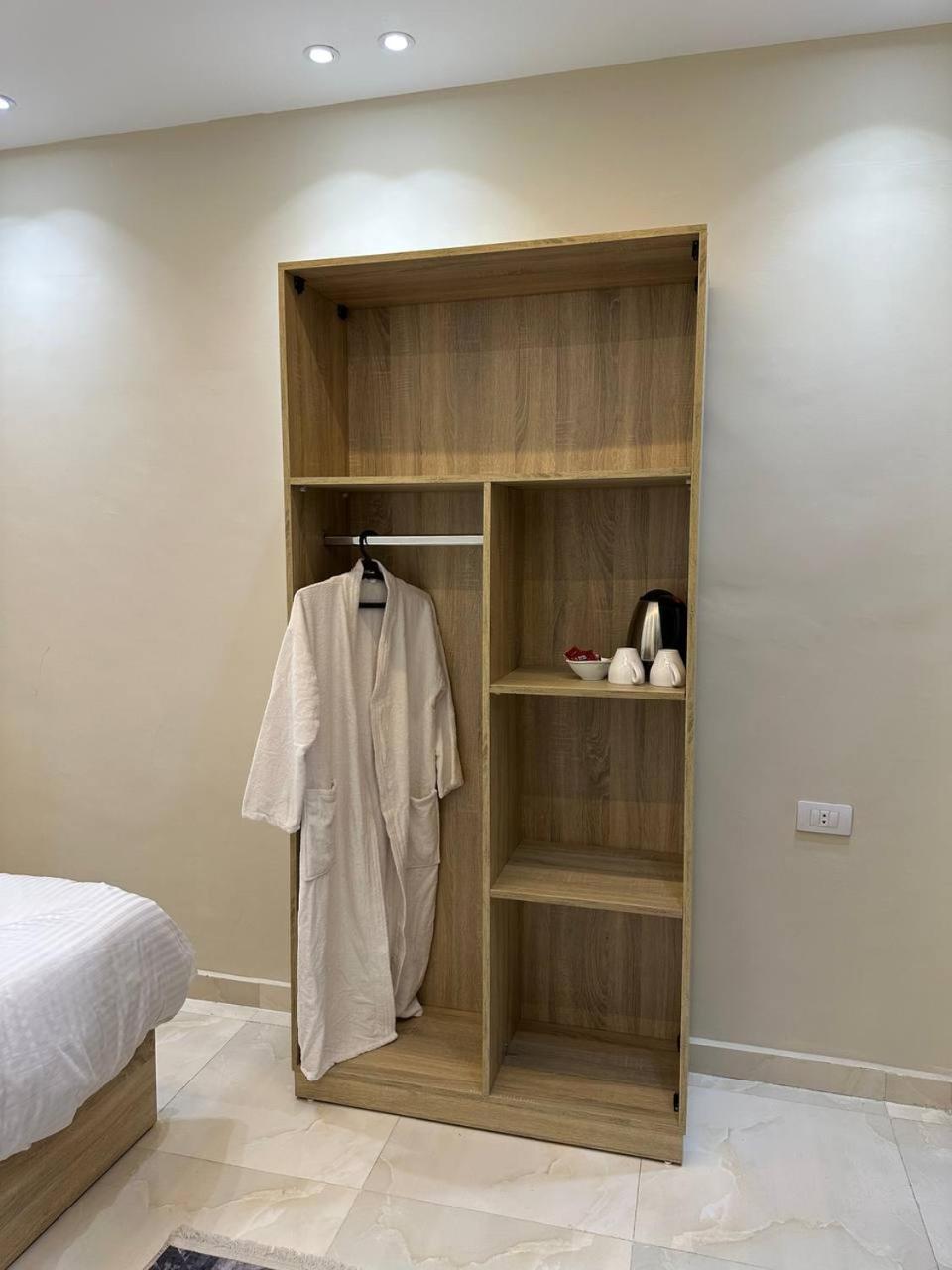 Linda Pyramids view - Photo 94