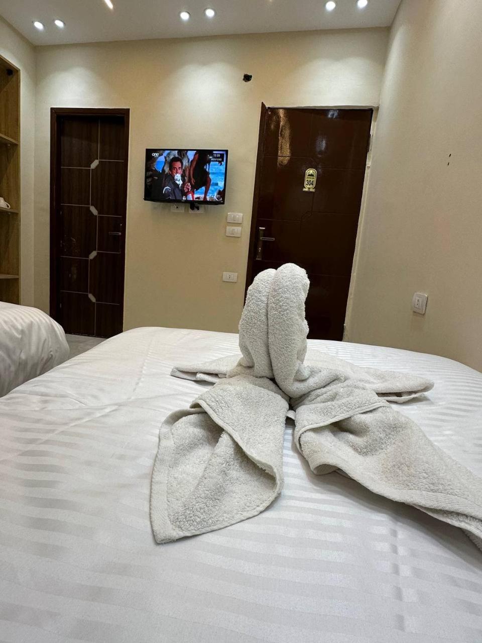 Linda Pyramids view - Photo 91