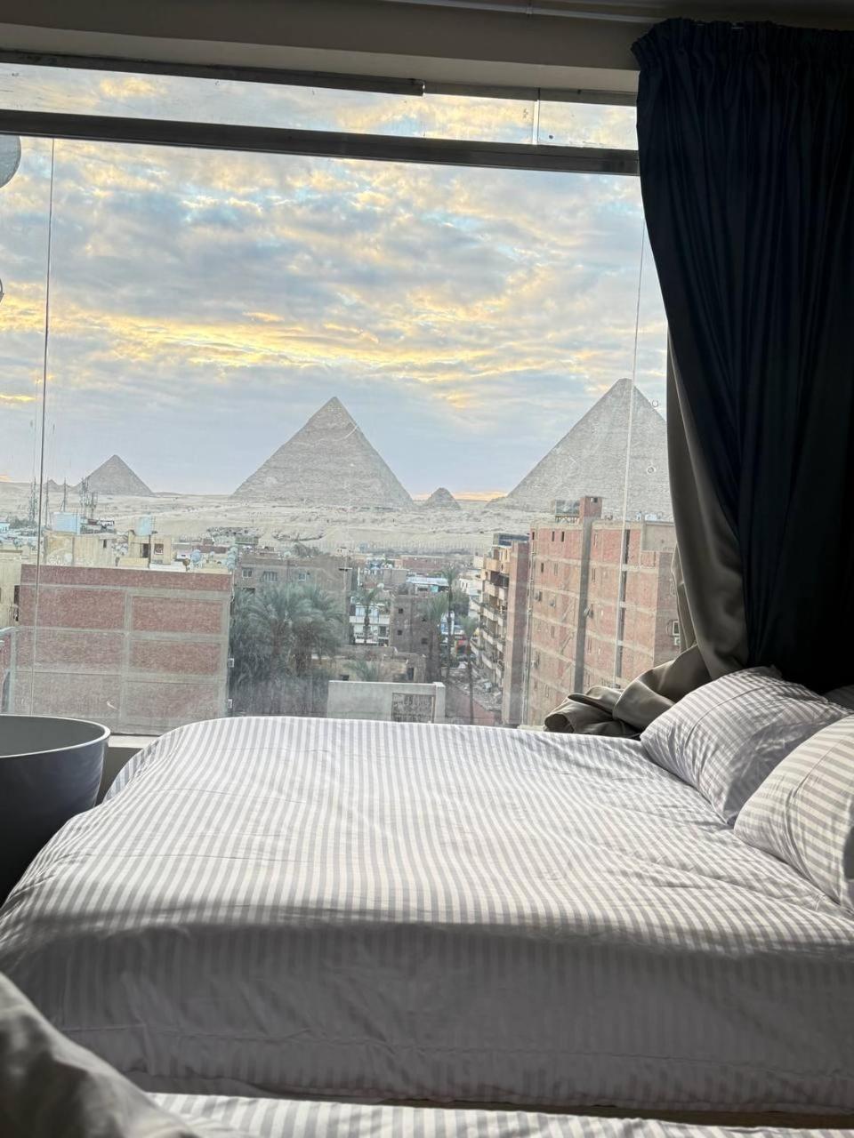 Linda Pyramids view - Photo 81