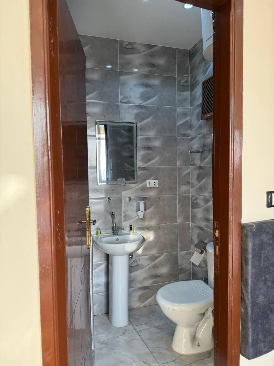 Linda Pyramids view - Photo 67