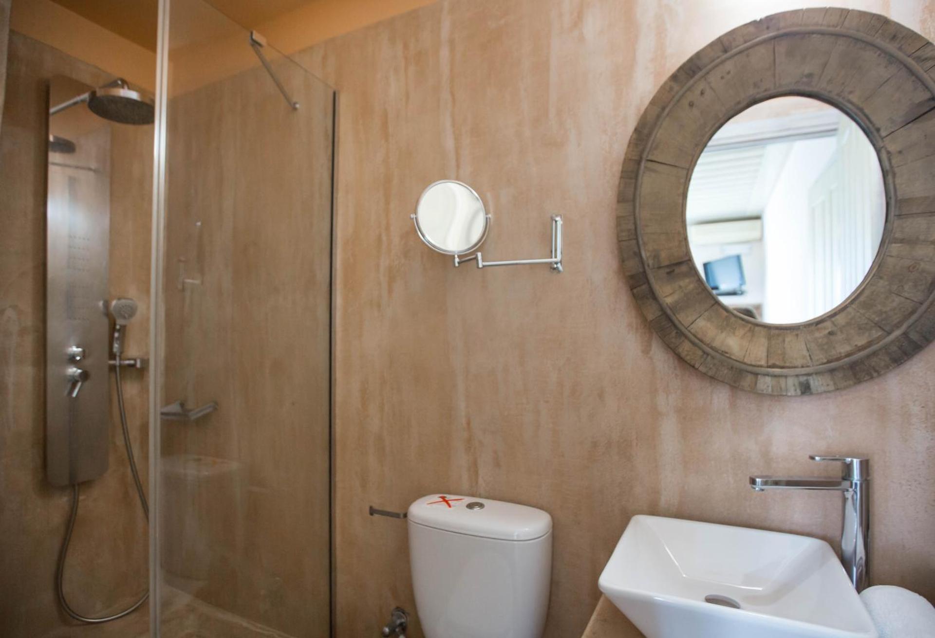 Amymone and Adiandi - Photo 96