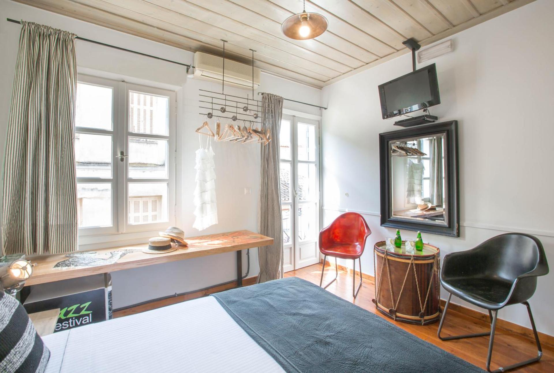 Amymone and Adiandi - Photo 5