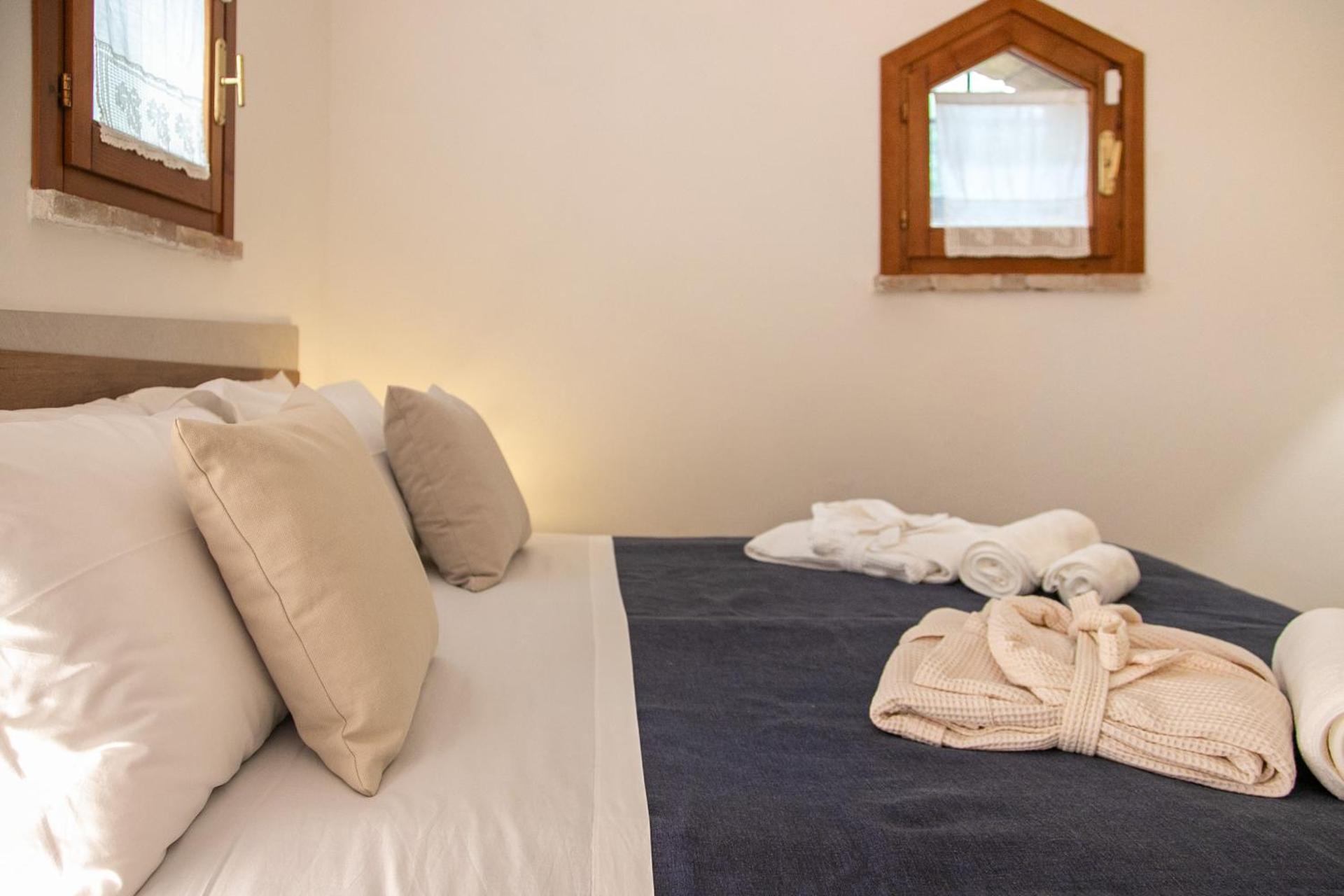 One-Bedroom Villa