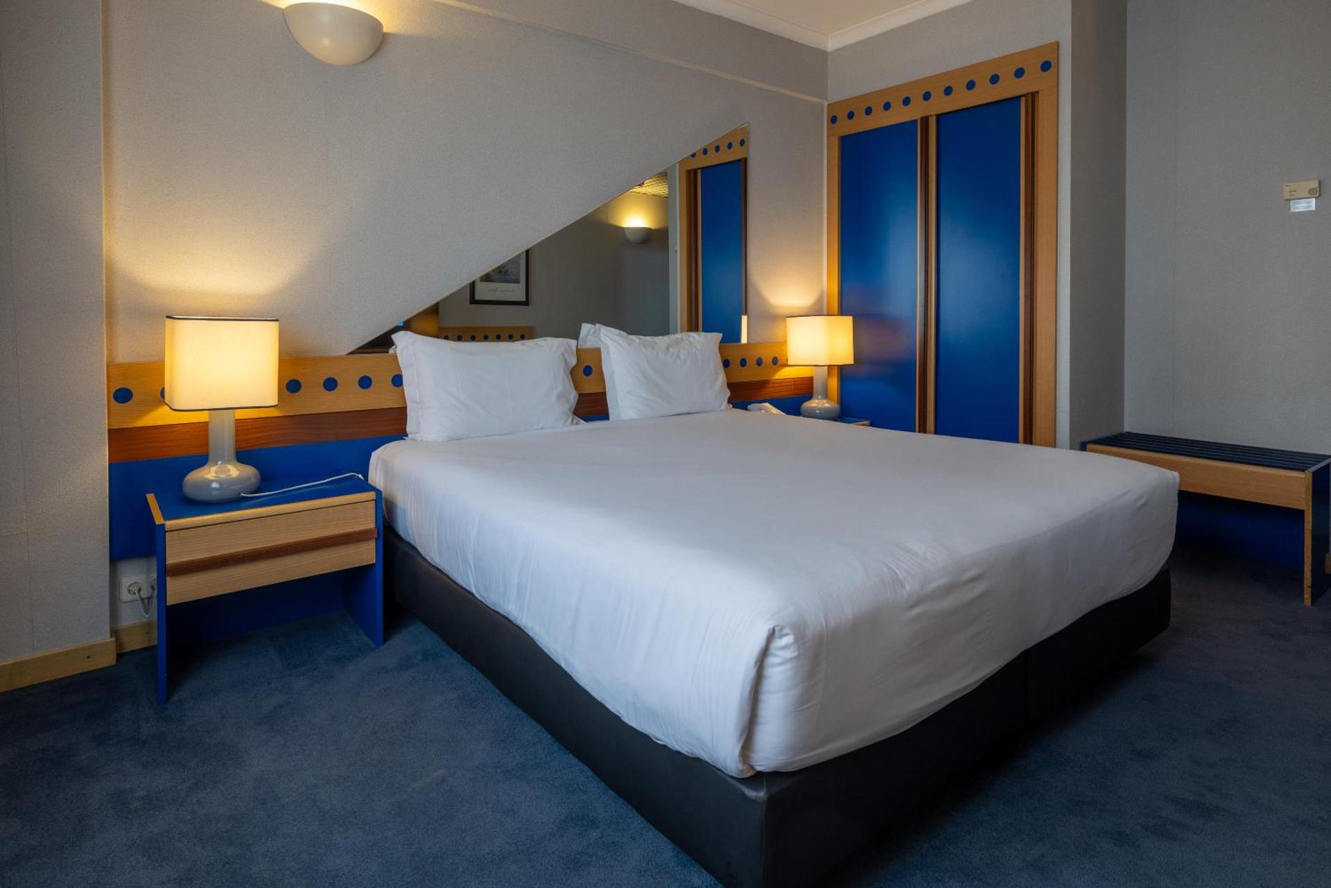 Hotel 3K Barcelona - Photo 159