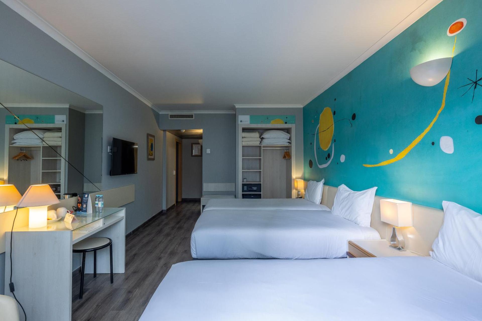 Hotel 3K Barcelona - Photo 168