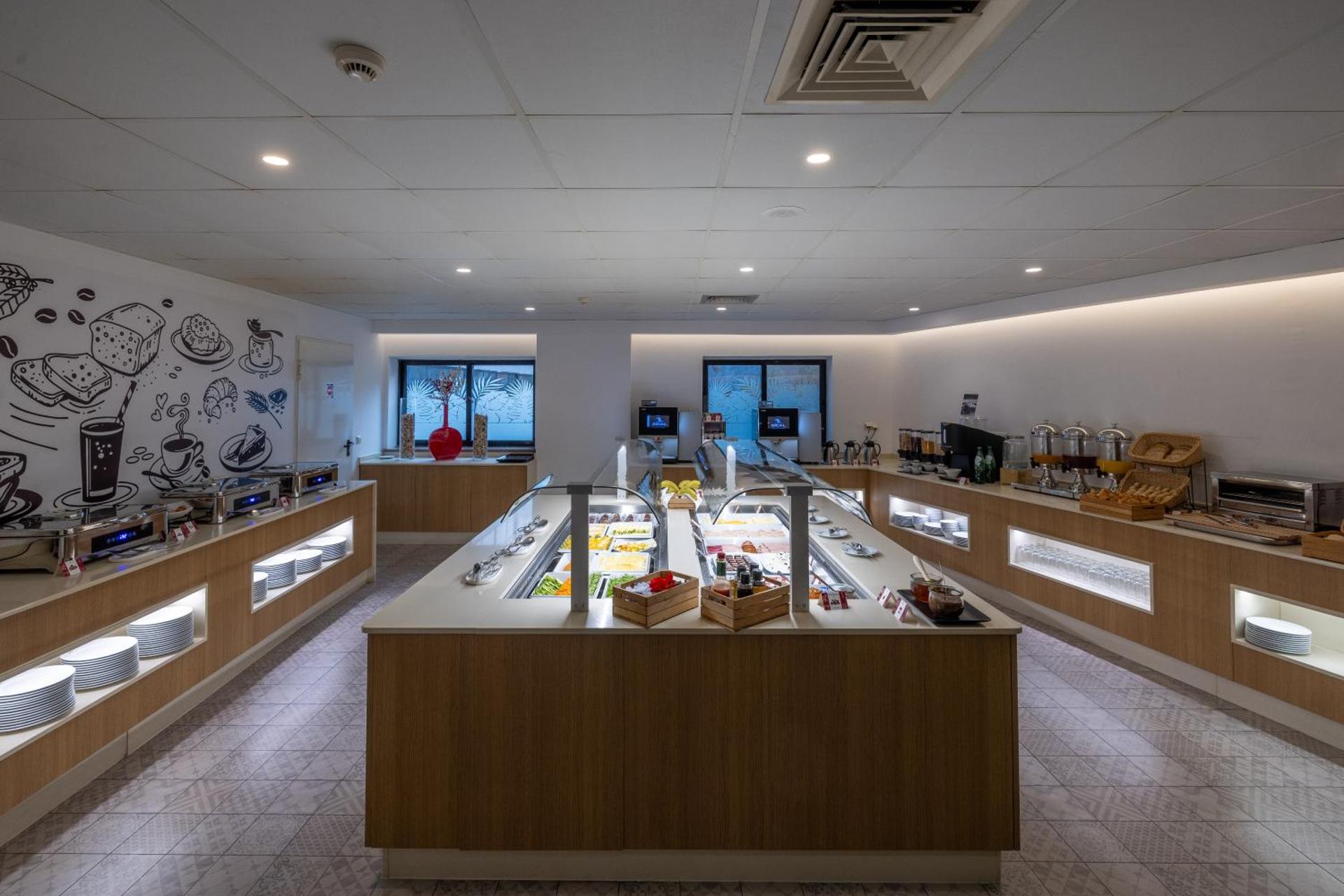 Hotel 3K Barcelona - Photo 202