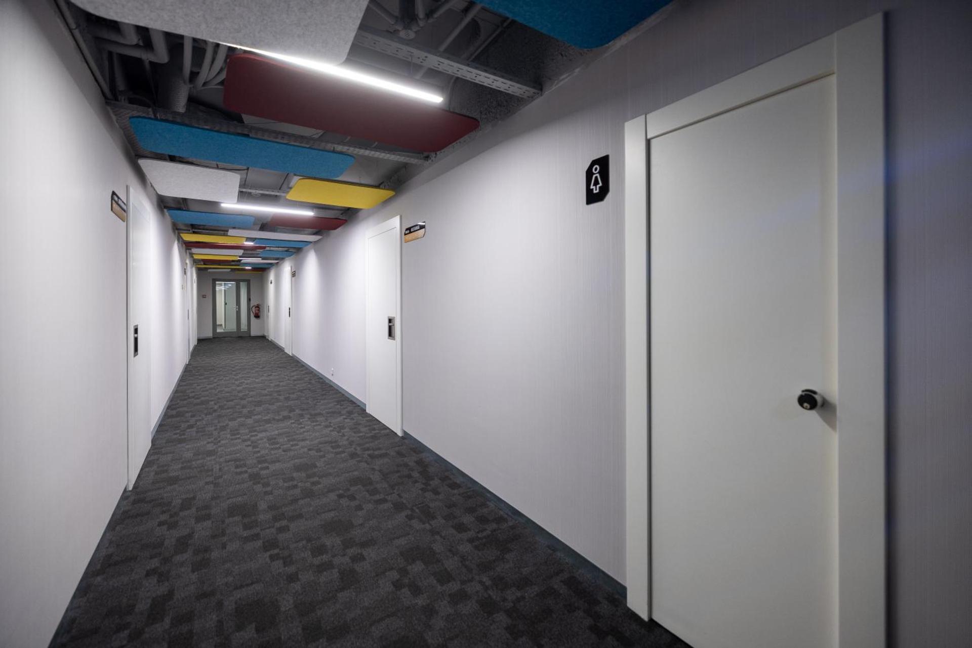 Hotel 3K Barcelona - Photo 217