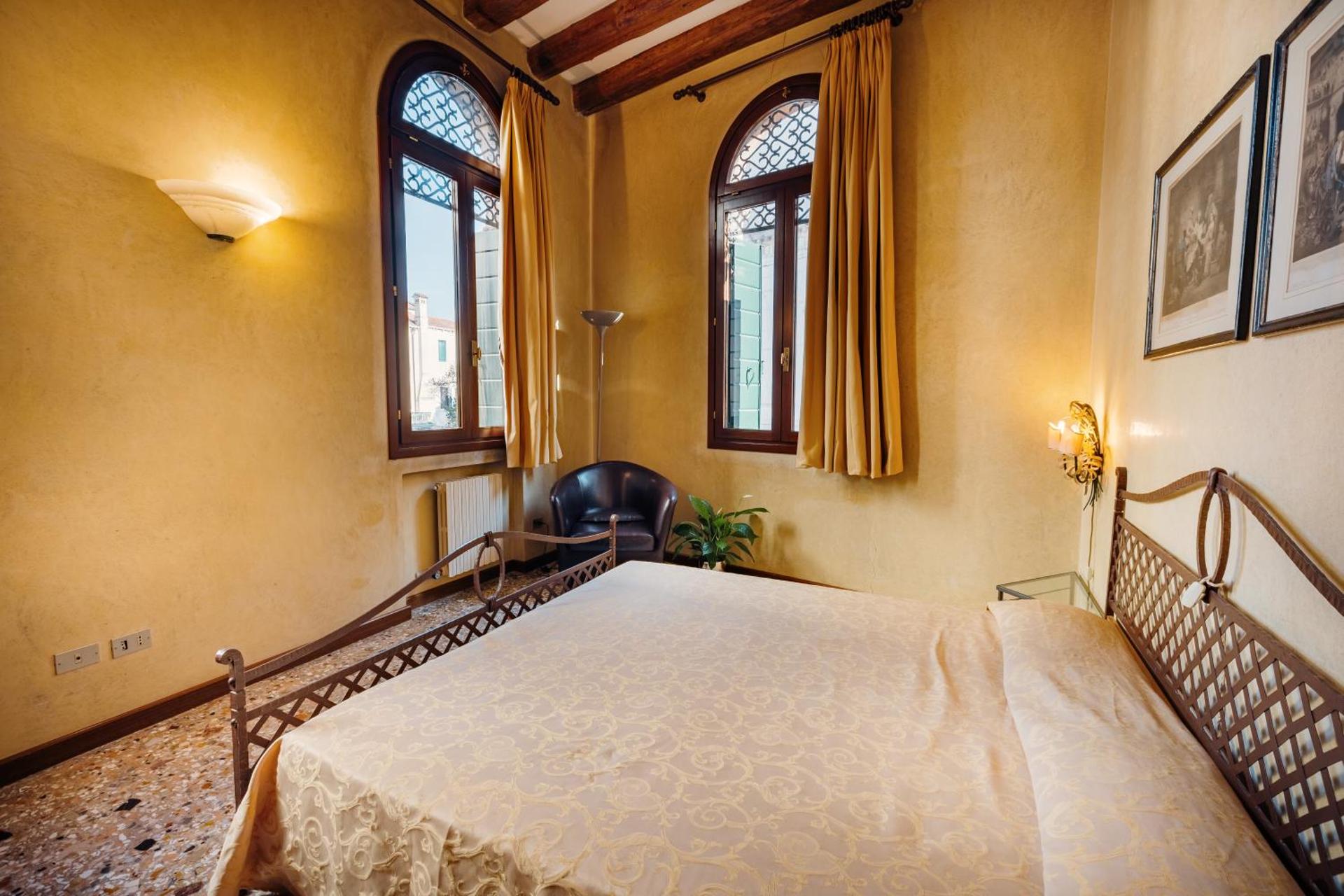 Casa Dei Pittori Venice Apartments - Photo 19