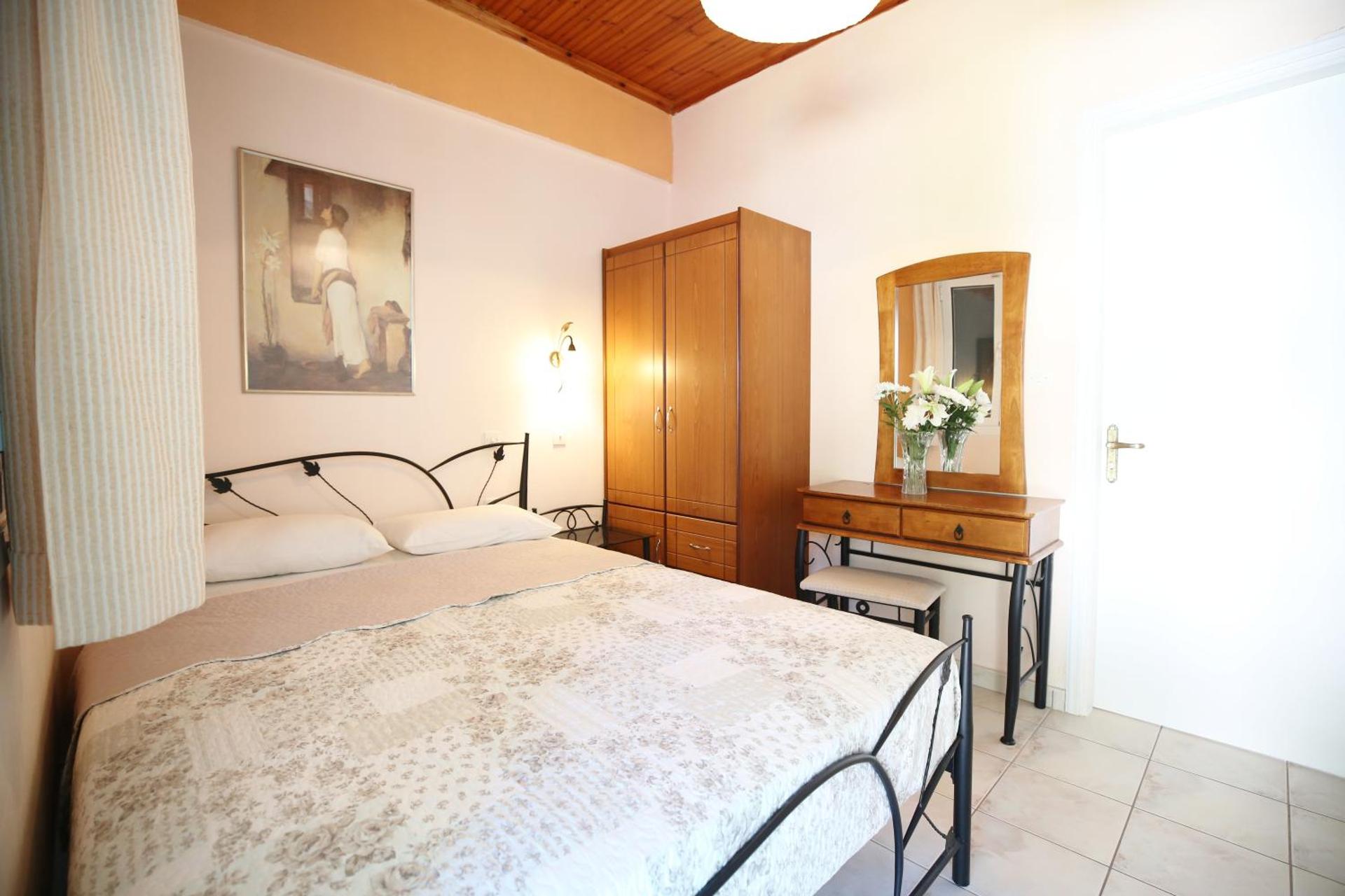 Bella Vista - Photo 2