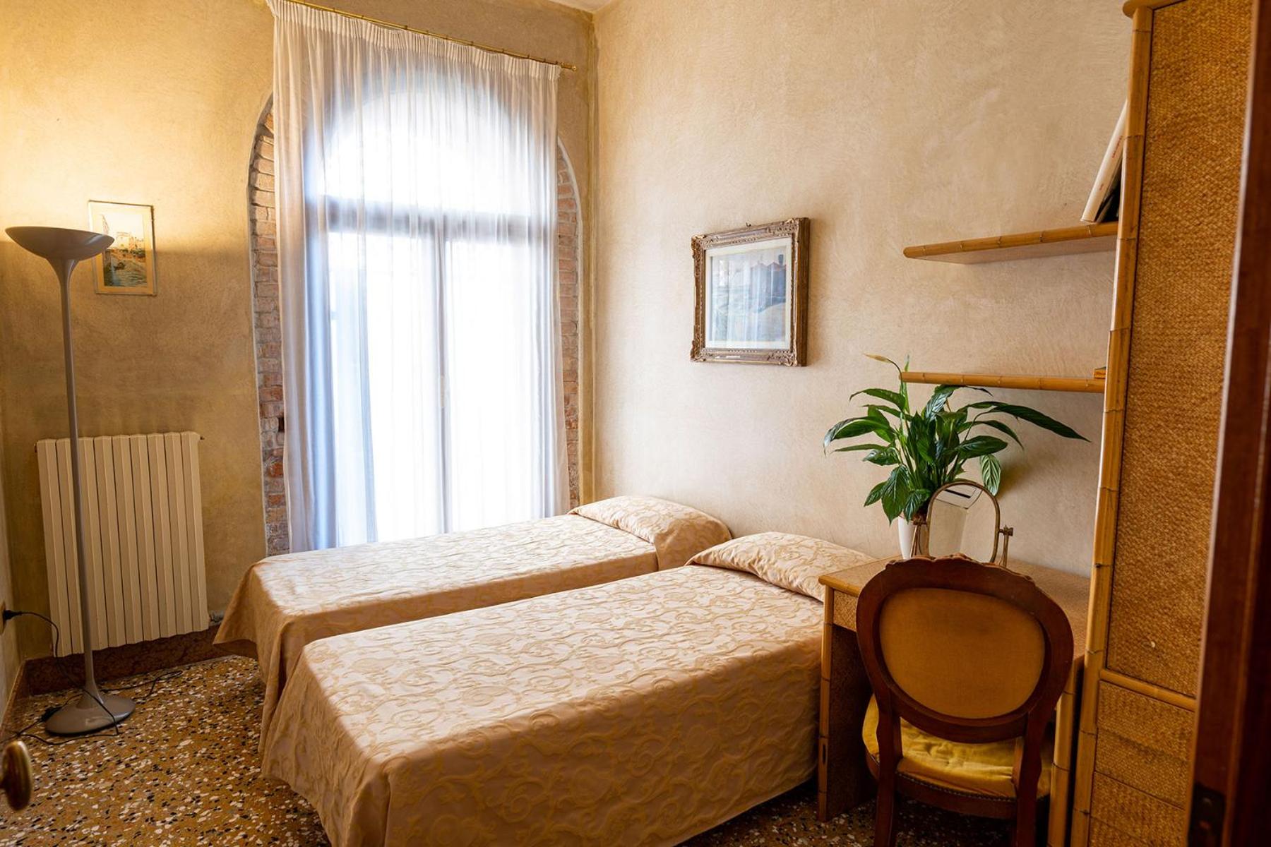 Casa Dei Pittori Venice Apartments - Photo 40