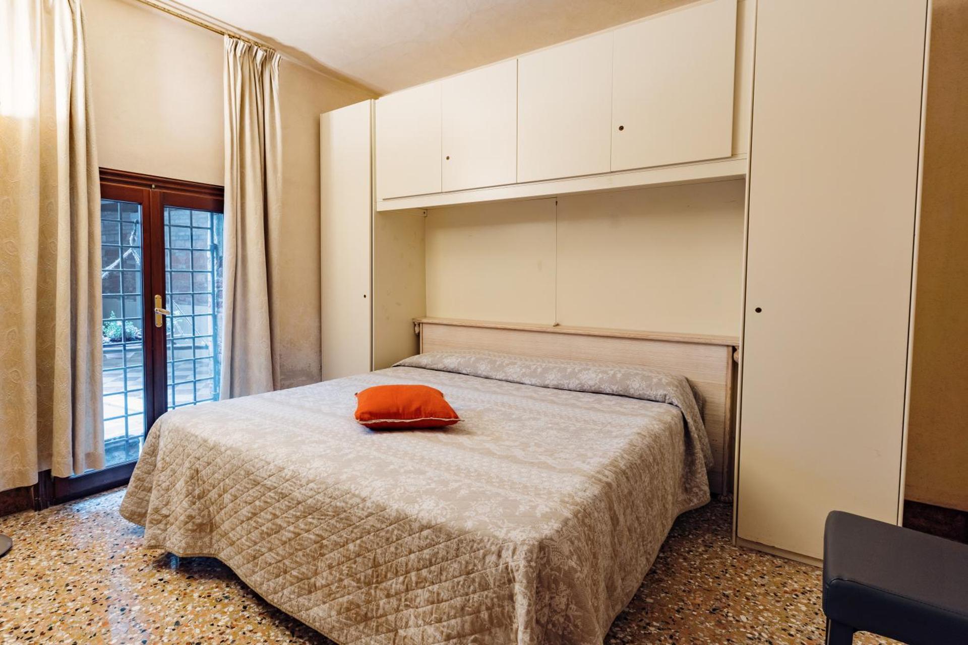 Casa Dei Pittori Venice Apartments - Photo 86