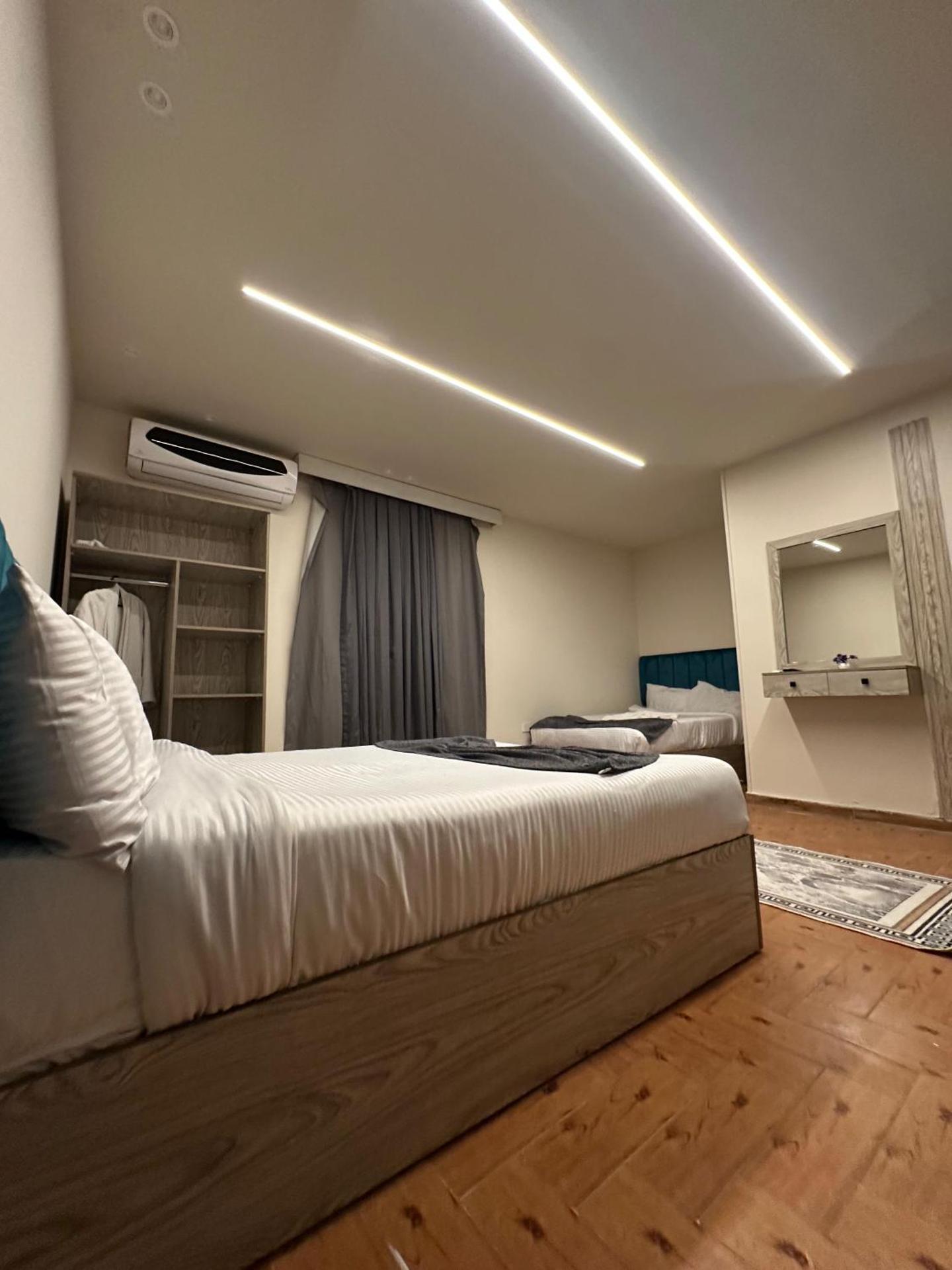 Soho Scarab Pyramids View - Photo 68