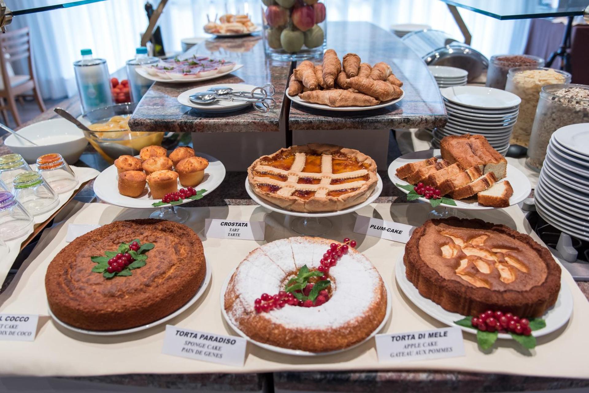 Idea Hotel Piacenza - Photo 56