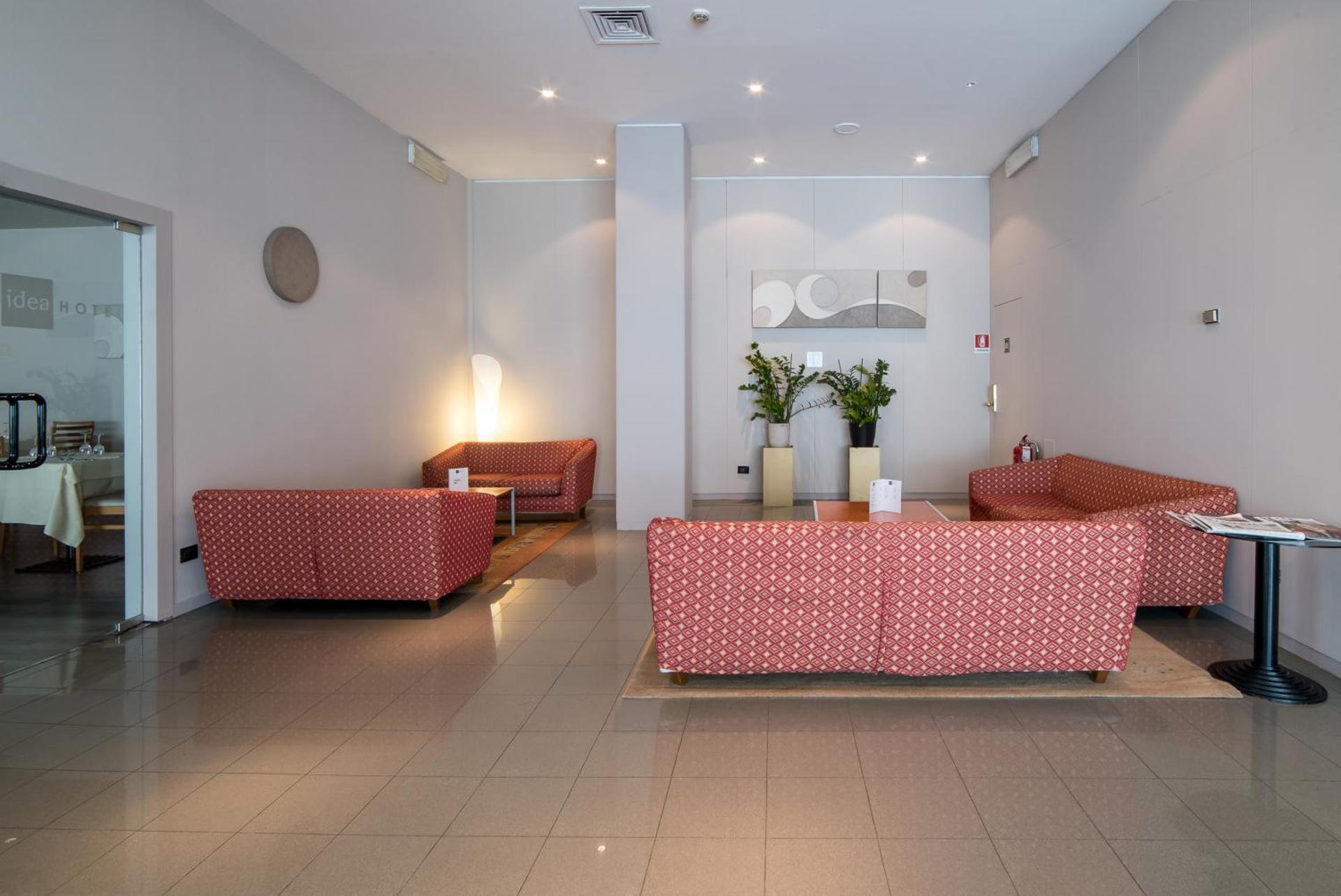 Idea Hotel Piacenza - Photo 2