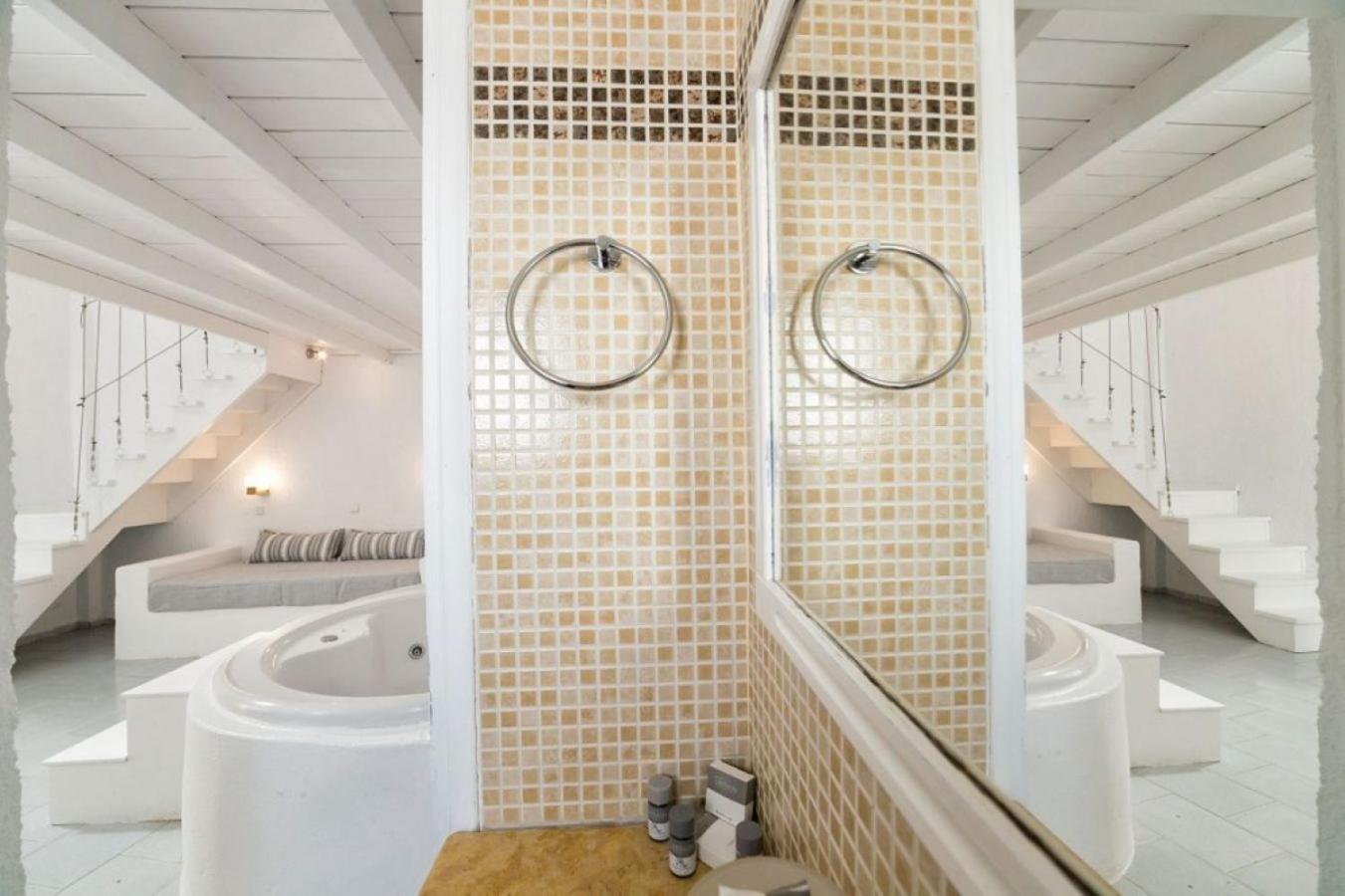Artemis Suites - Photo 33
