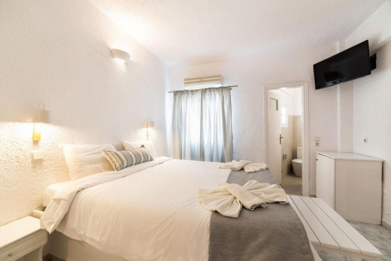Artemis Suites - Photo 13