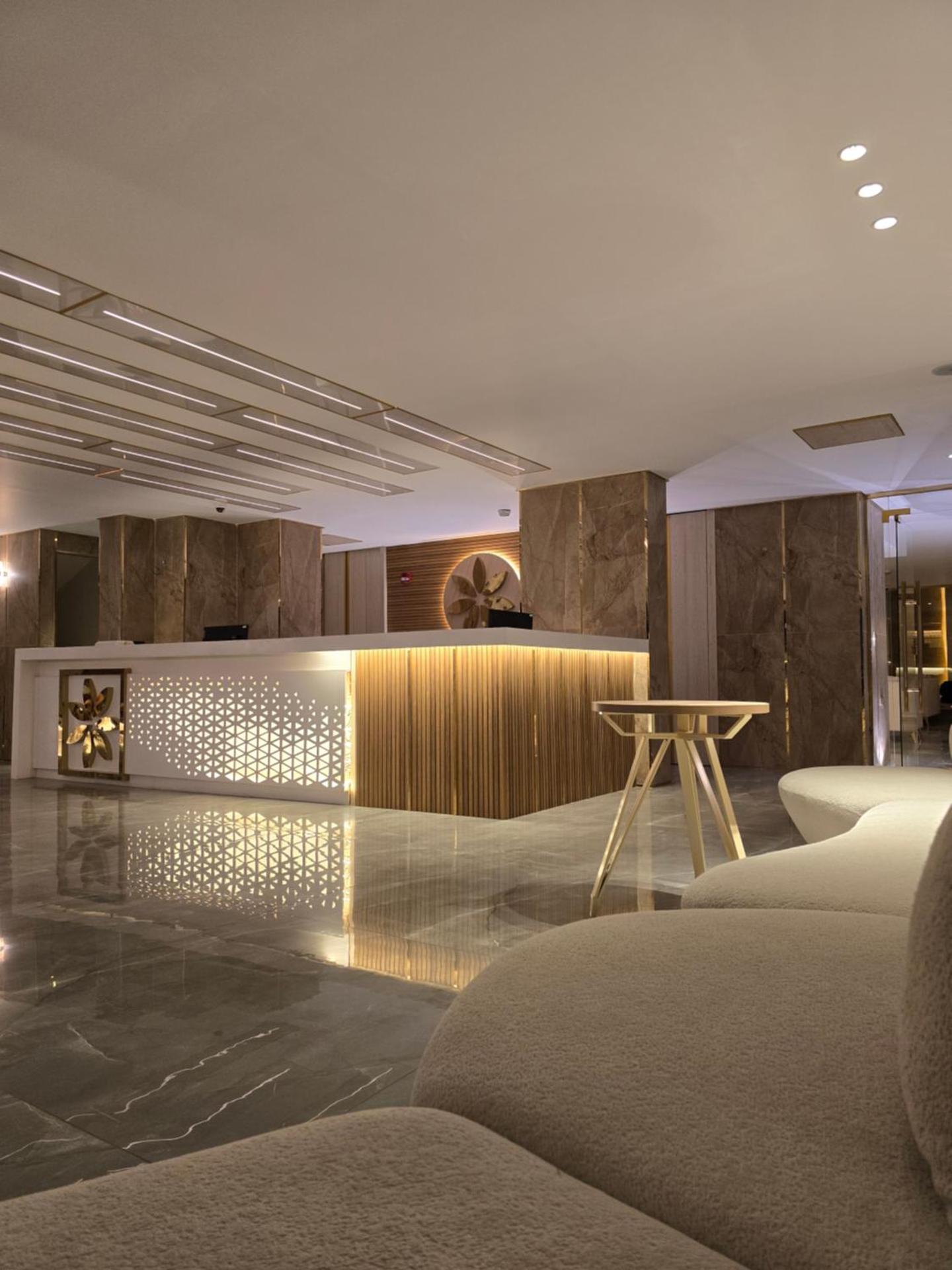 Sheraton Air Hotel - Photo 25