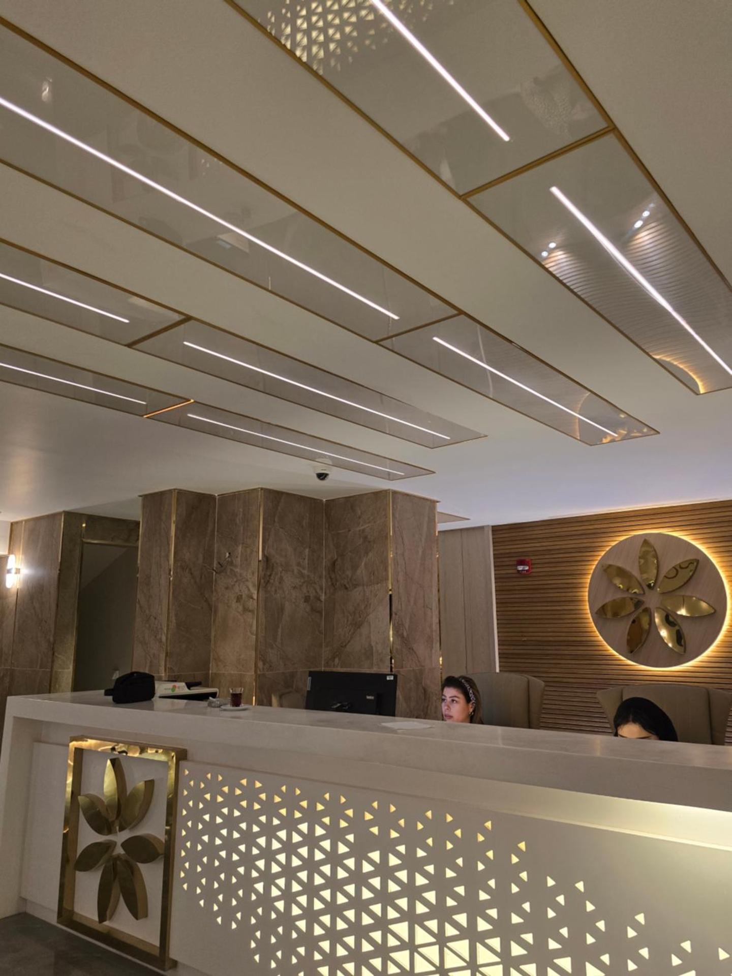 Sheraton Air Hotel - Photo 20