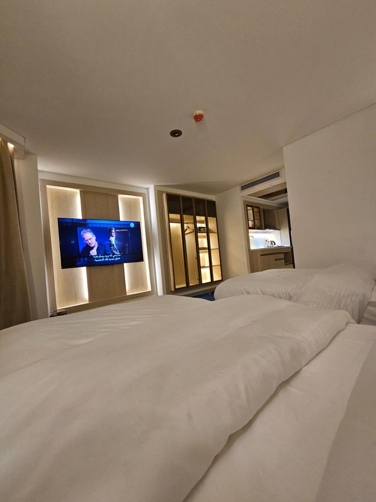 Sheraton Air Hotel - Photo 45