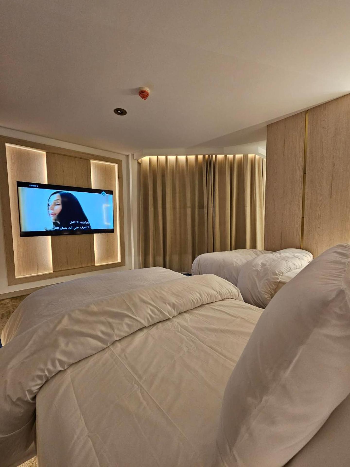 Sheraton Air Hotel - Photo 48