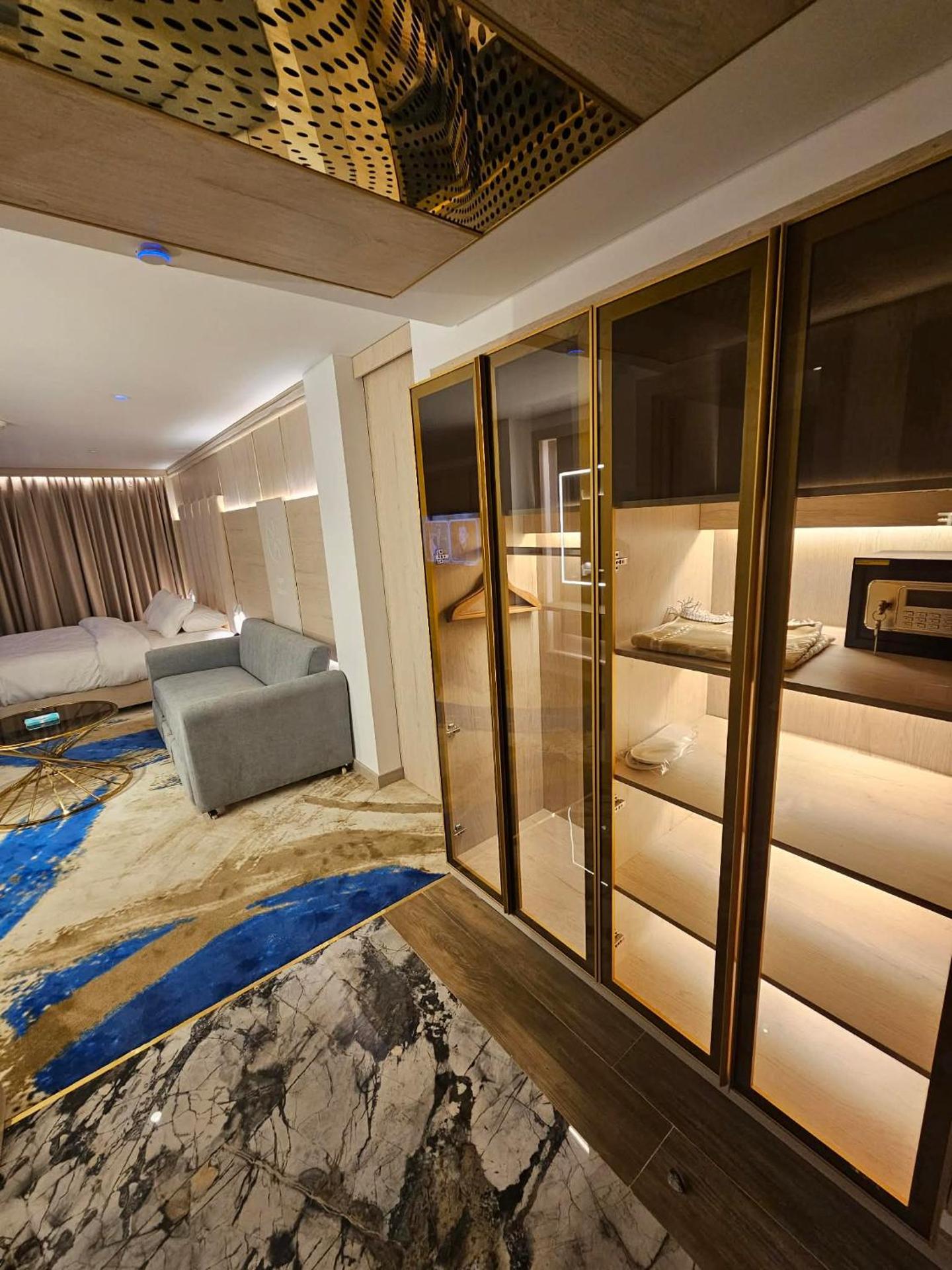 Sheraton Air Hotel - Photo 36