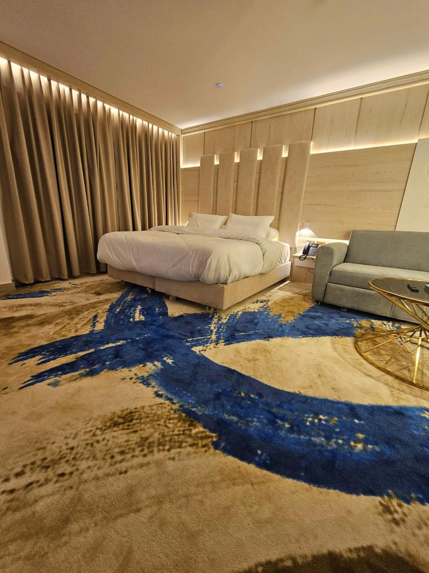 Sheraton Air Hotel - Photo 34