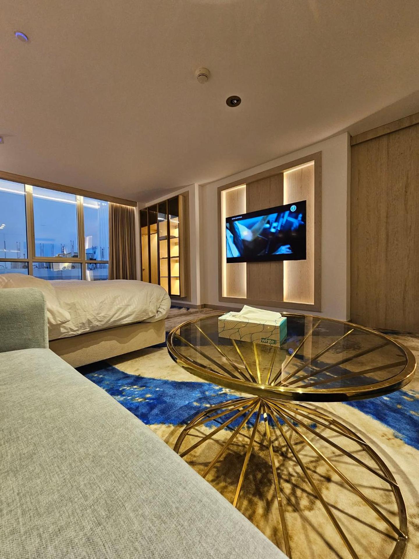 Sheraton Air Hotel - Photo 39