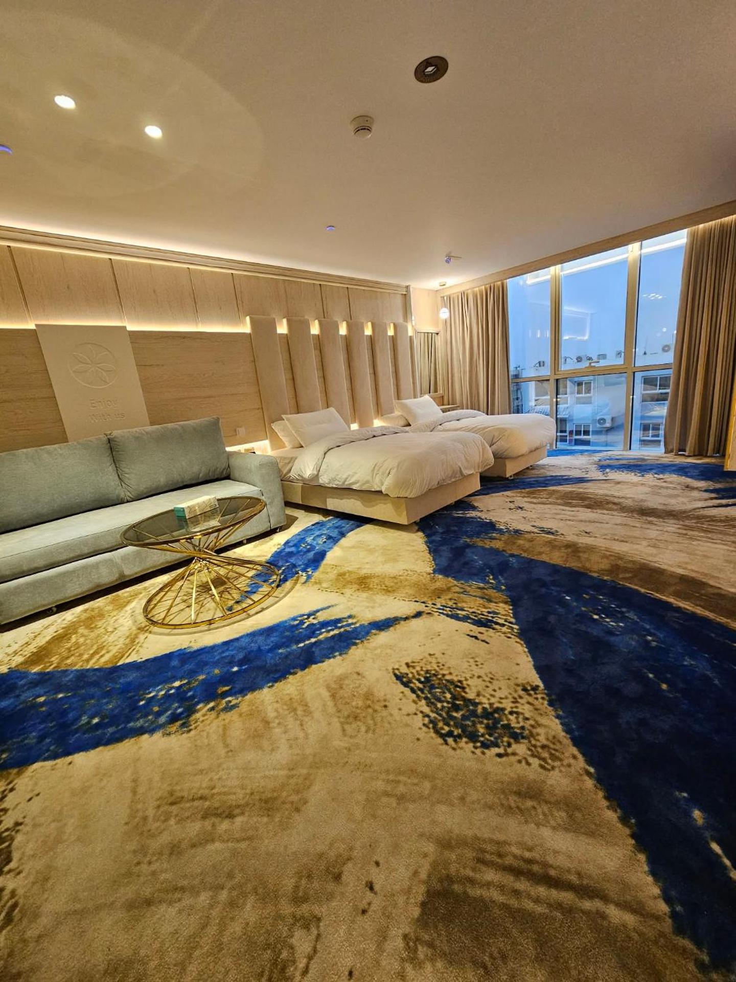 Sheraton Air Hotel - Photo 72