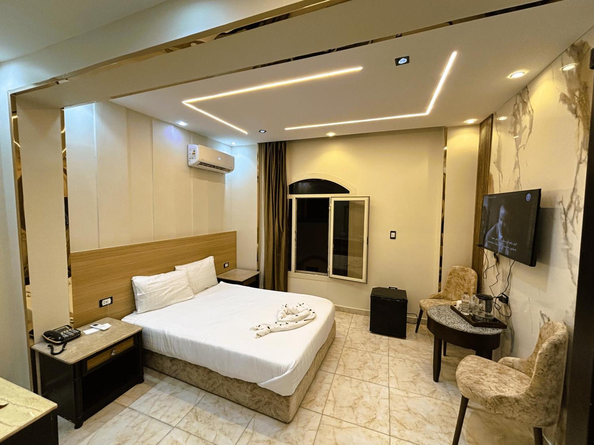 Nisut Pyramids Hotel - Photo 12