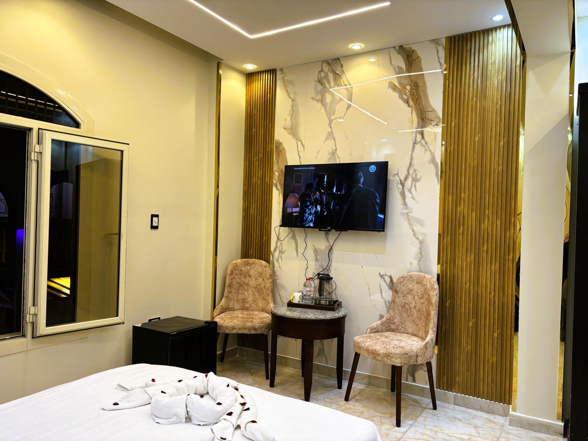 Nisut Pyramids Hotel - Photo 19