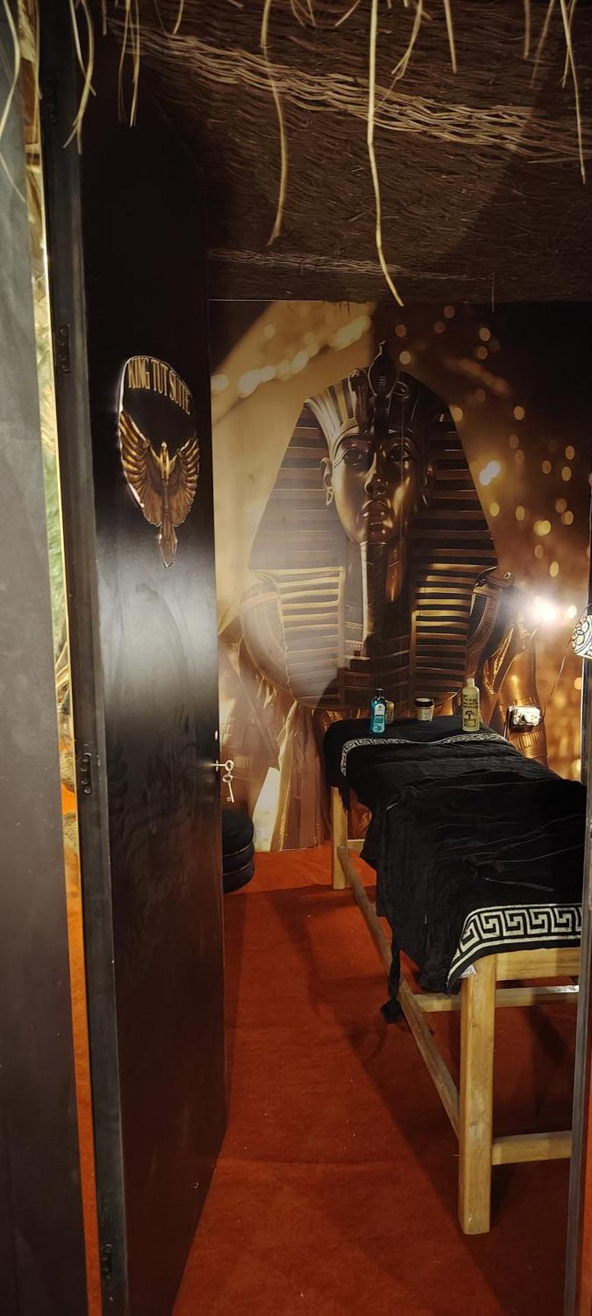 Nisut Pyramids Hotel - Photo 62