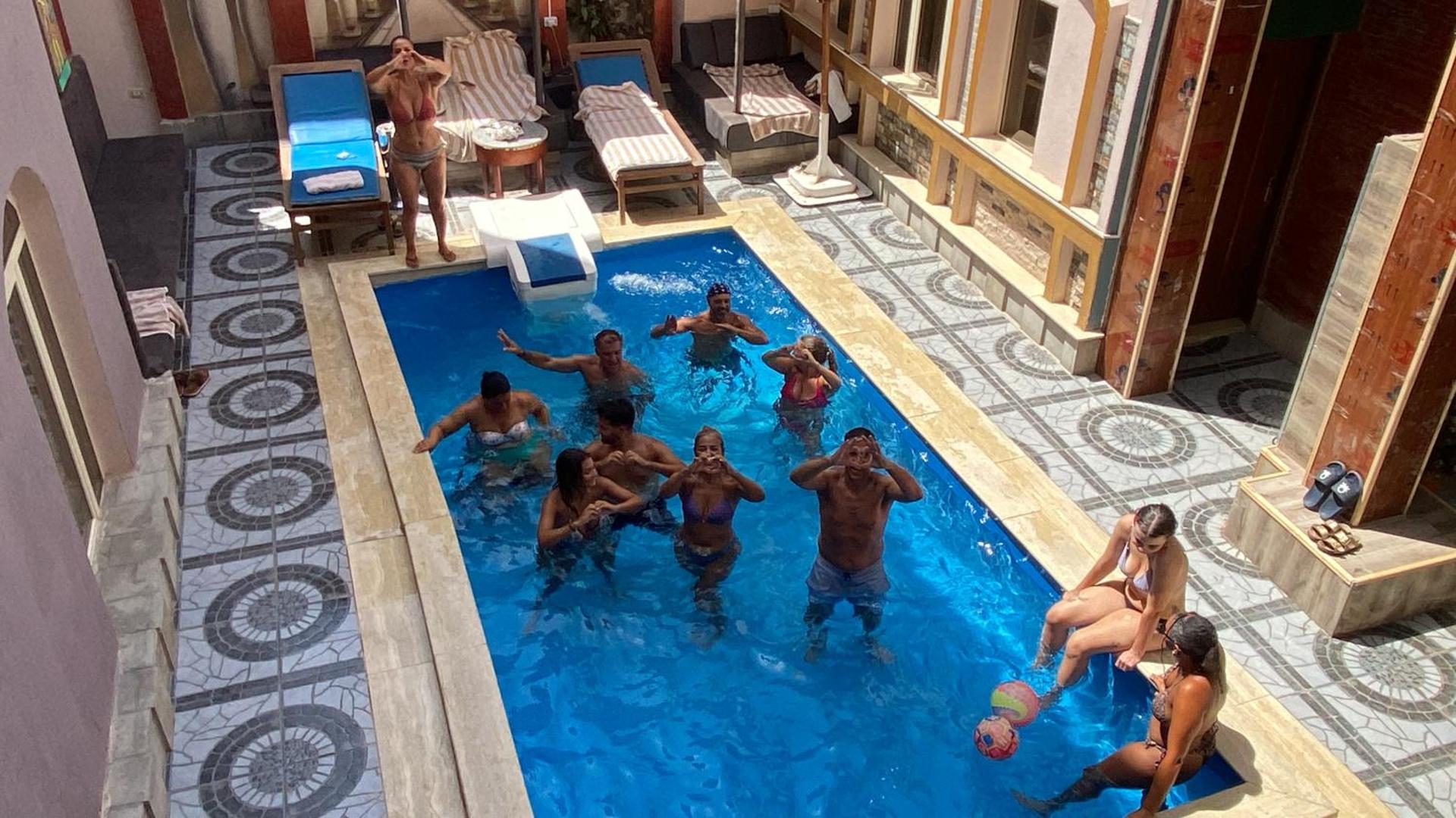 Nisut Pyramids Hotel - Photo 56