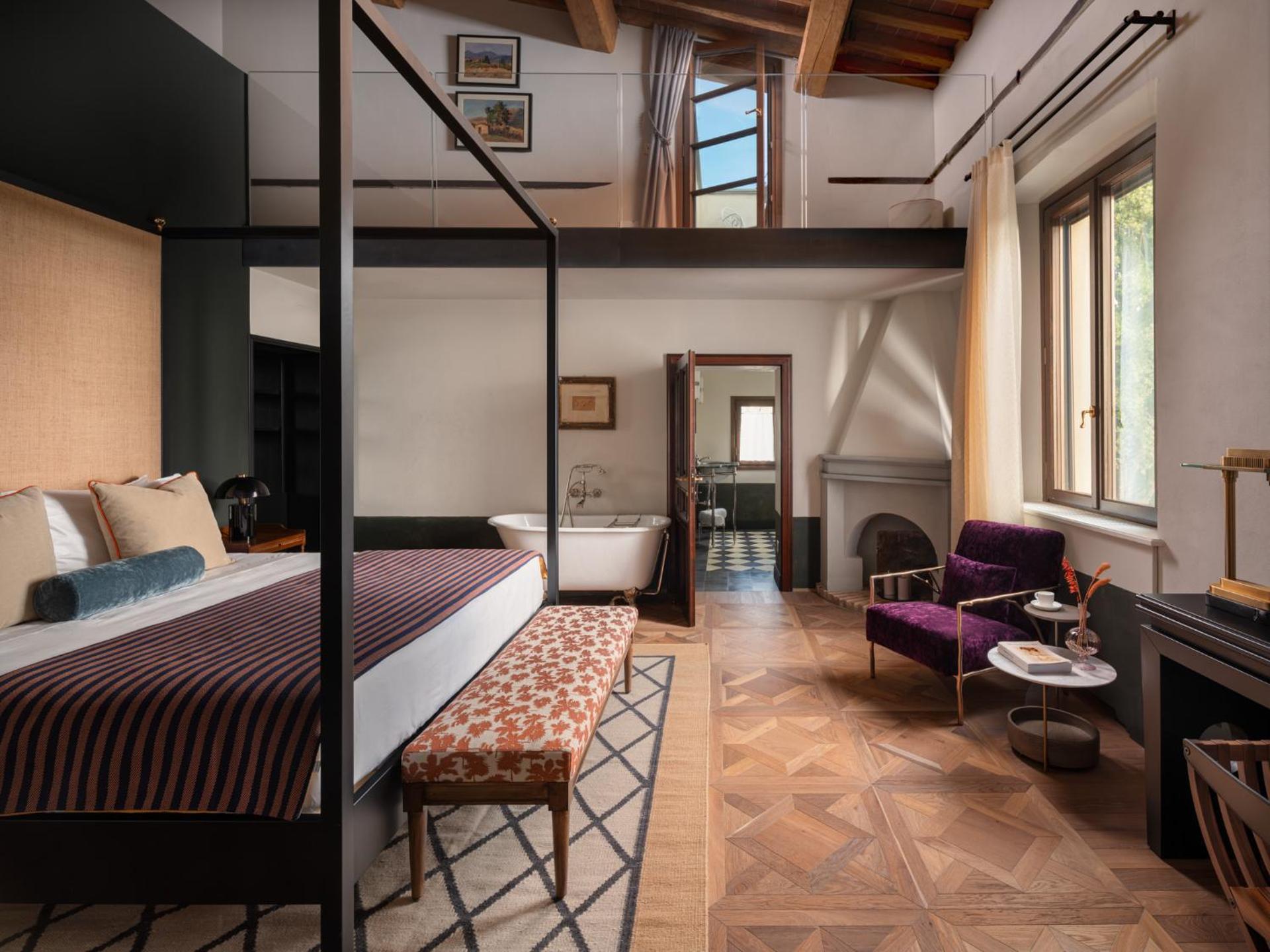 Deluxe Double Room with Terrace