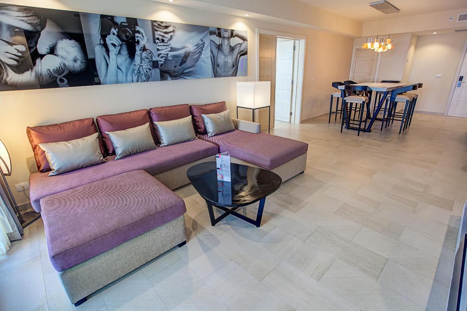 Royalton CHIC Punta Cana, An Autograph Collection All-Inclusive Resort & Casino, Adults Only - Photo 90