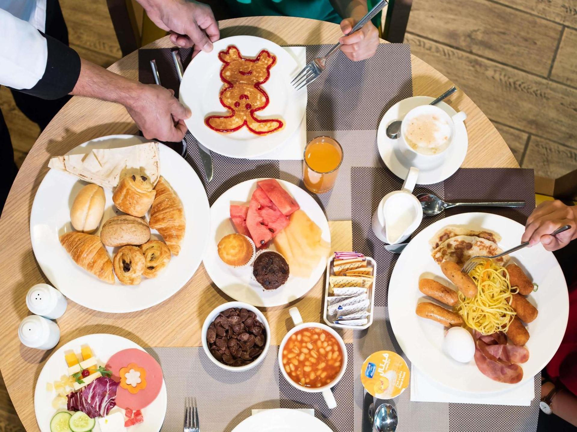 Ibis Styles Dragon Mart Dubai - Photo 42