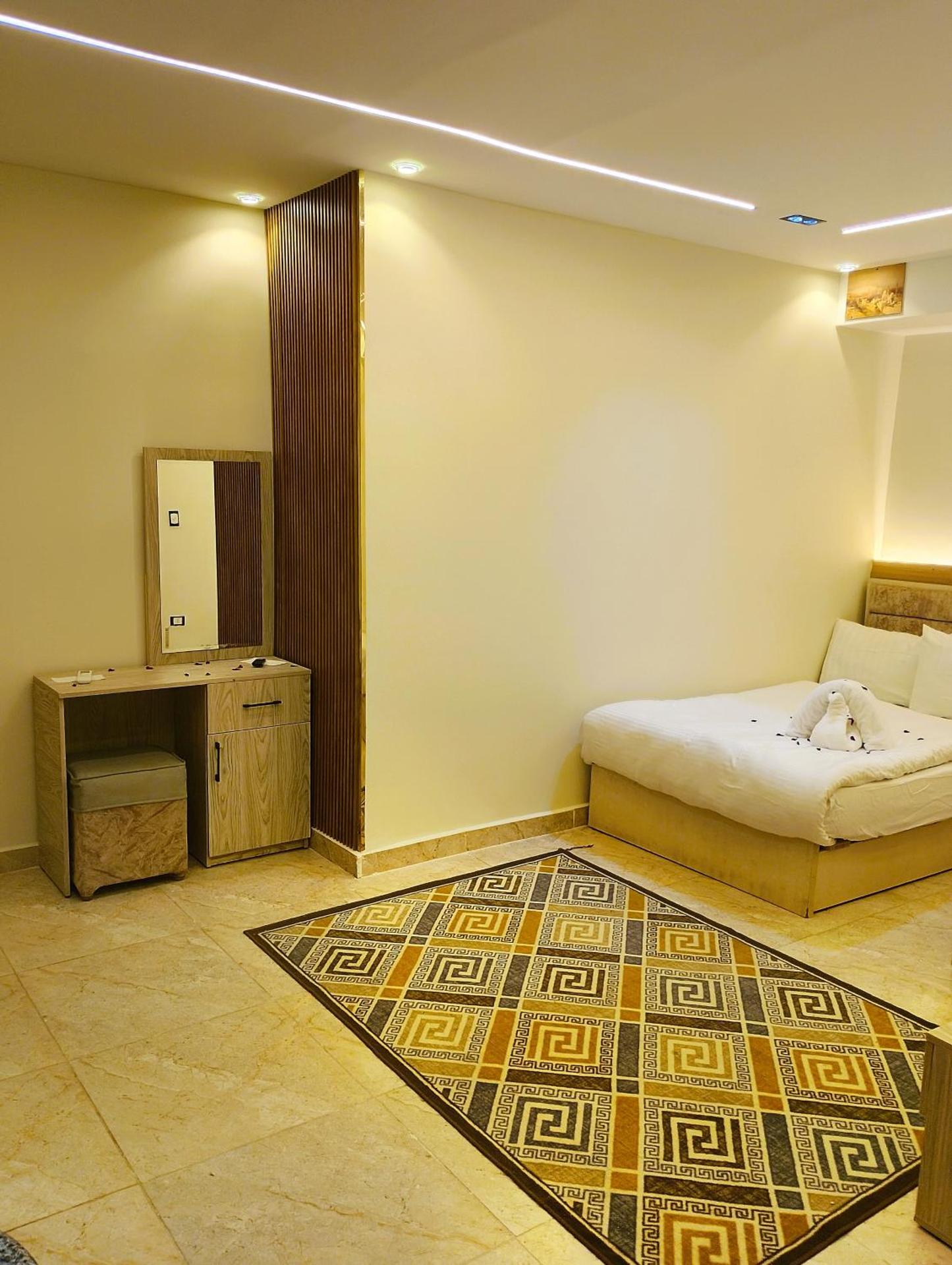 Nisut Pyramids Hotel - Photo 48