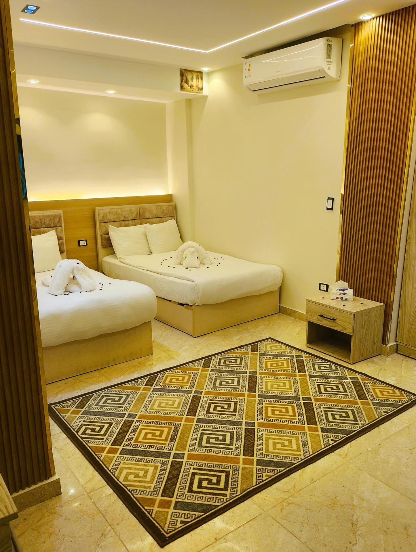 Nisut Pyramids Hotel - Photo 47